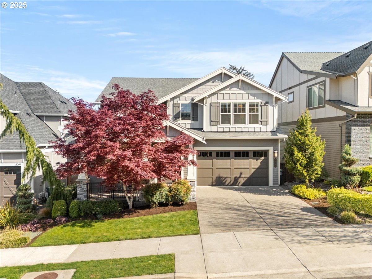 Featured Listings Featured Listings