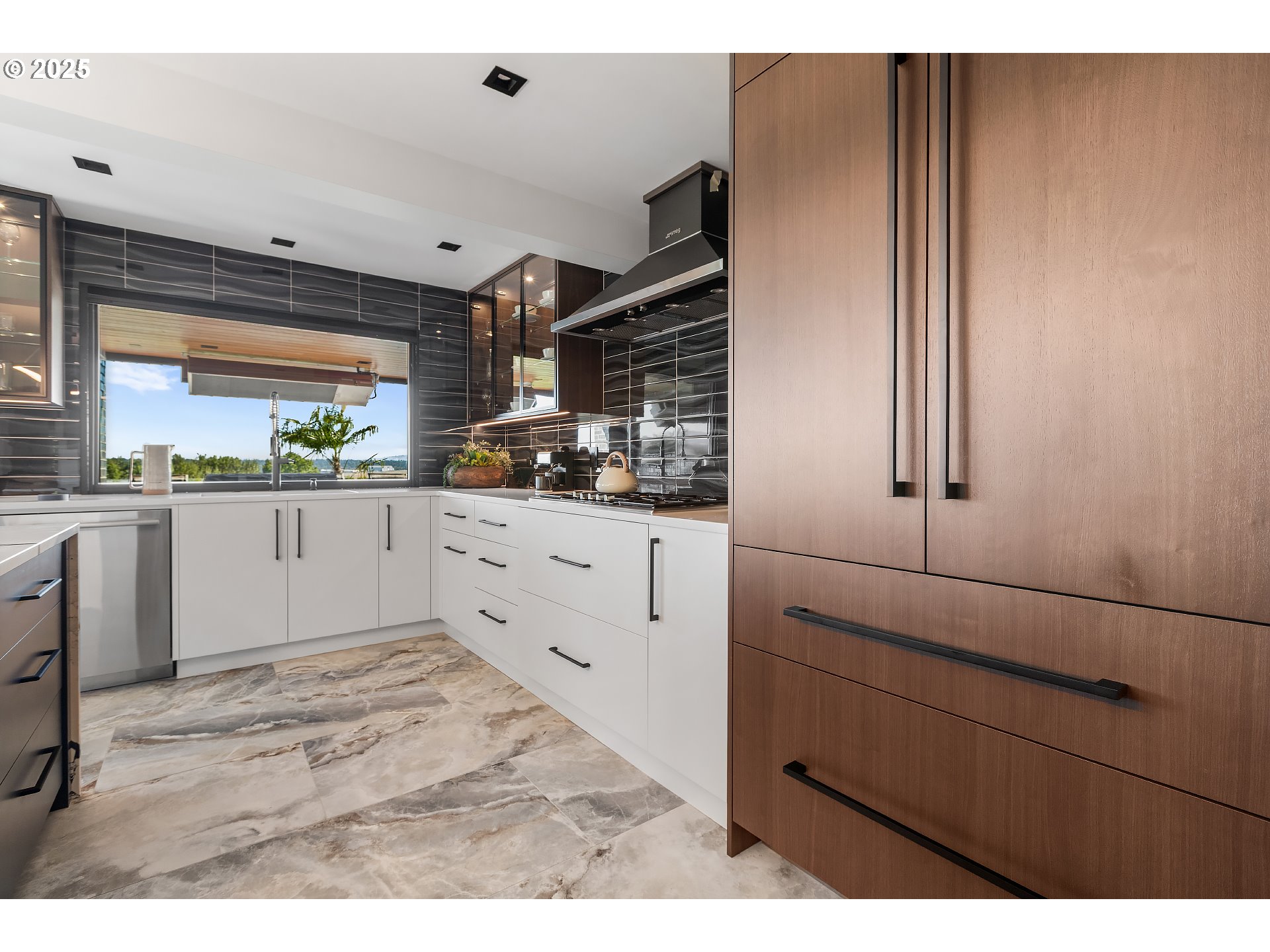 8015 SE EVERGREEN HWY, Vancouver, 5 Bedrooms Bedrooms, ,4 BathroomsBathrooms,Residential,For Sale,EVERGREEN,0,457945258