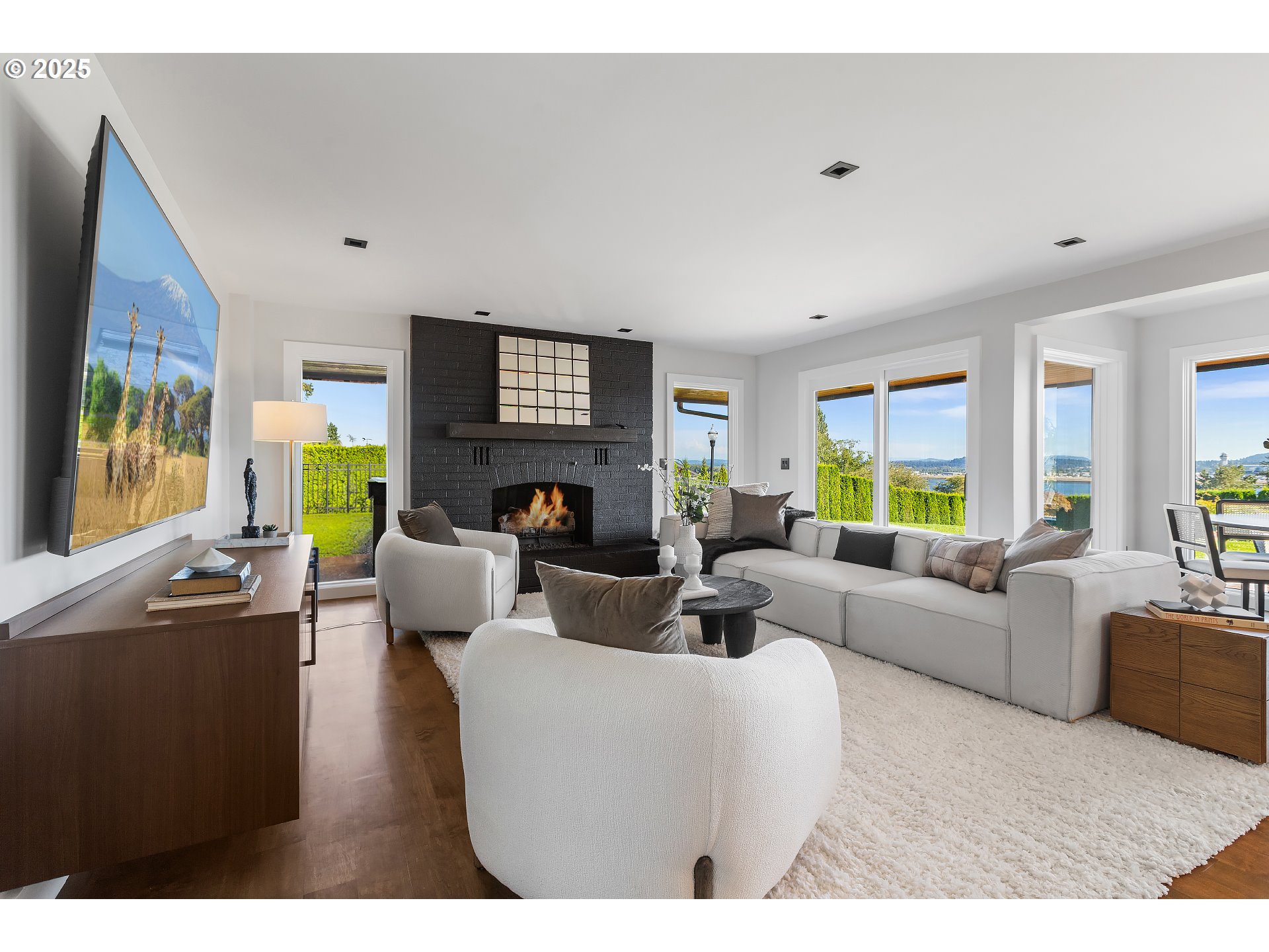 8015 SE EVERGREEN HWY, Vancouver, 5 Bedrooms Bedrooms, ,4 BathroomsBathrooms,Residential,For Sale,EVERGREEN,0,457945258