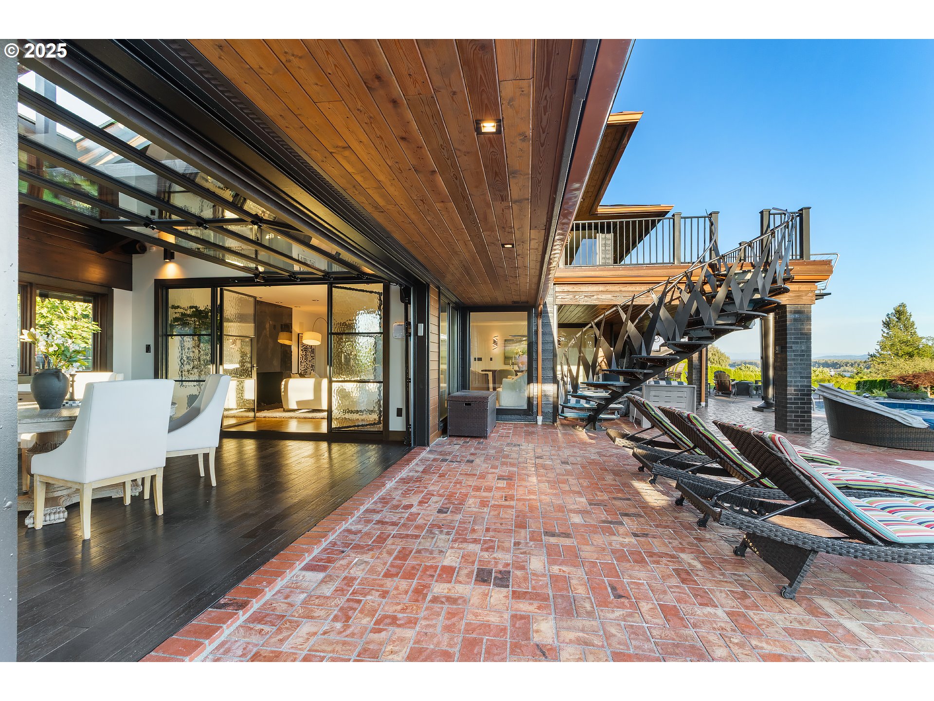 8015 SE EVERGREEN HWY, Vancouver, 5 Bedrooms Bedrooms, ,4 BathroomsBathrooms,Residential,For Sale,EVERGREEN,0,457945258