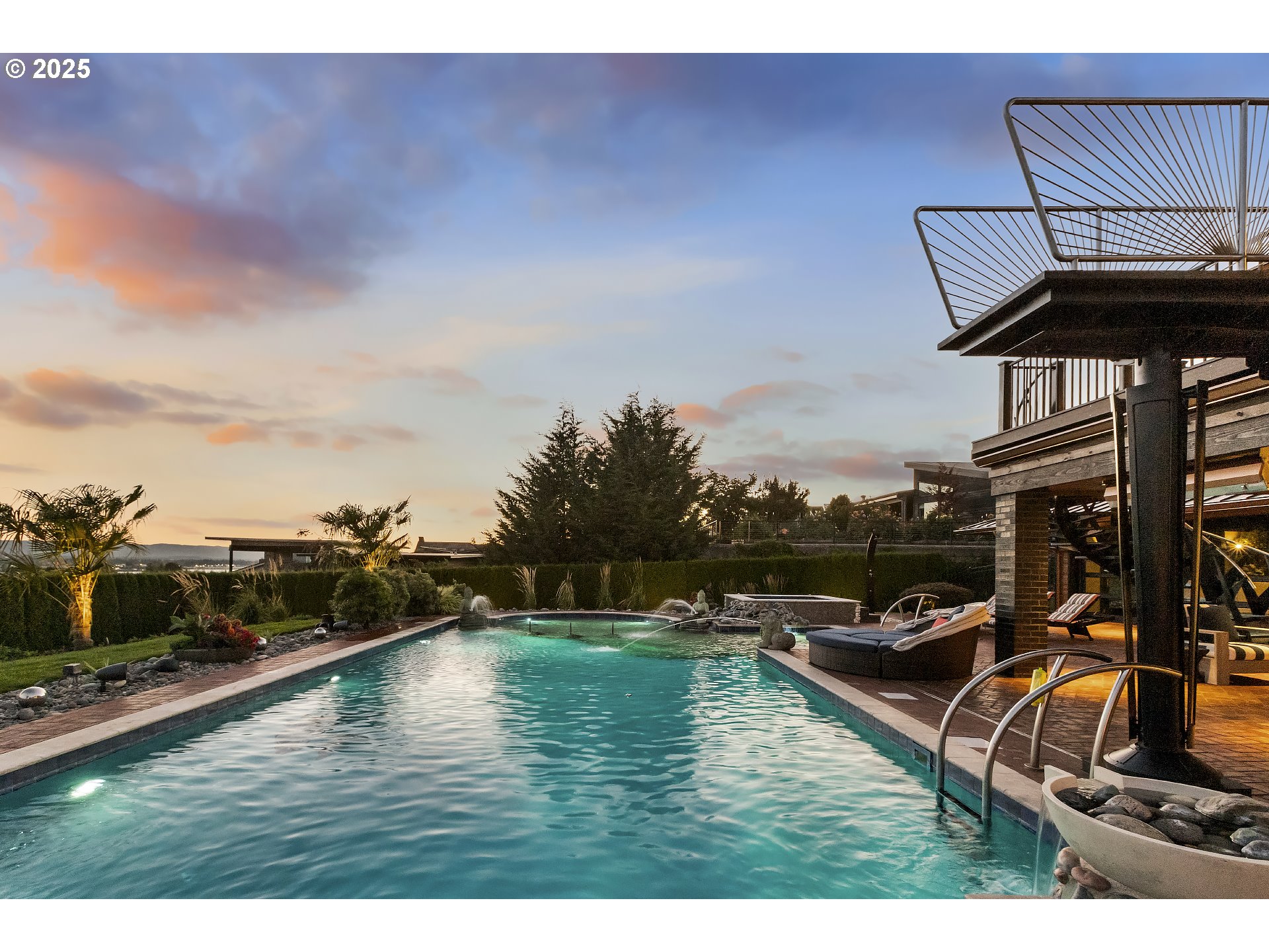 8015 SE EVERGREEN HWY, Vancouver, 5 Bedrooms Bedrooms, ,4 BathroomsBathrooms,Residential,For Sale,EVERGREEN,0,457945258