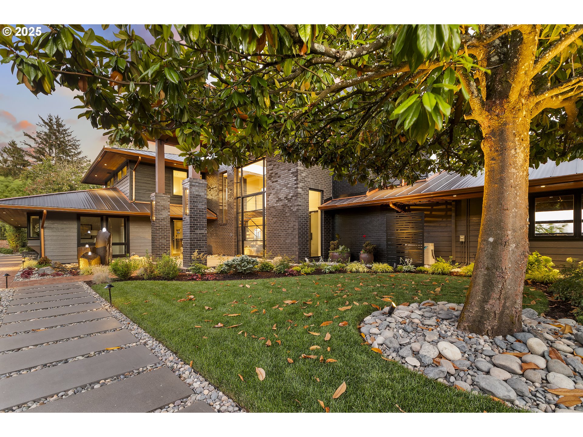 8015 SE EVERGREEN HWY, Vancouver, 5 Bedrooms Bedrooms, ,4 BathroomsBathrooms,Residential,For Sale,EVERGREEN,0,457945258