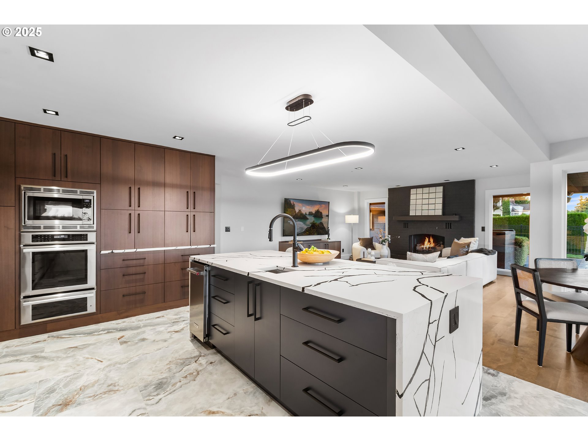 8015 SE EVERGREEN HWY, Vancouver, 5 Bedrooms Bedrooms, ,4 BathroomsBathrooms,Residential,For Sale,EVERGREEN,0,457945258