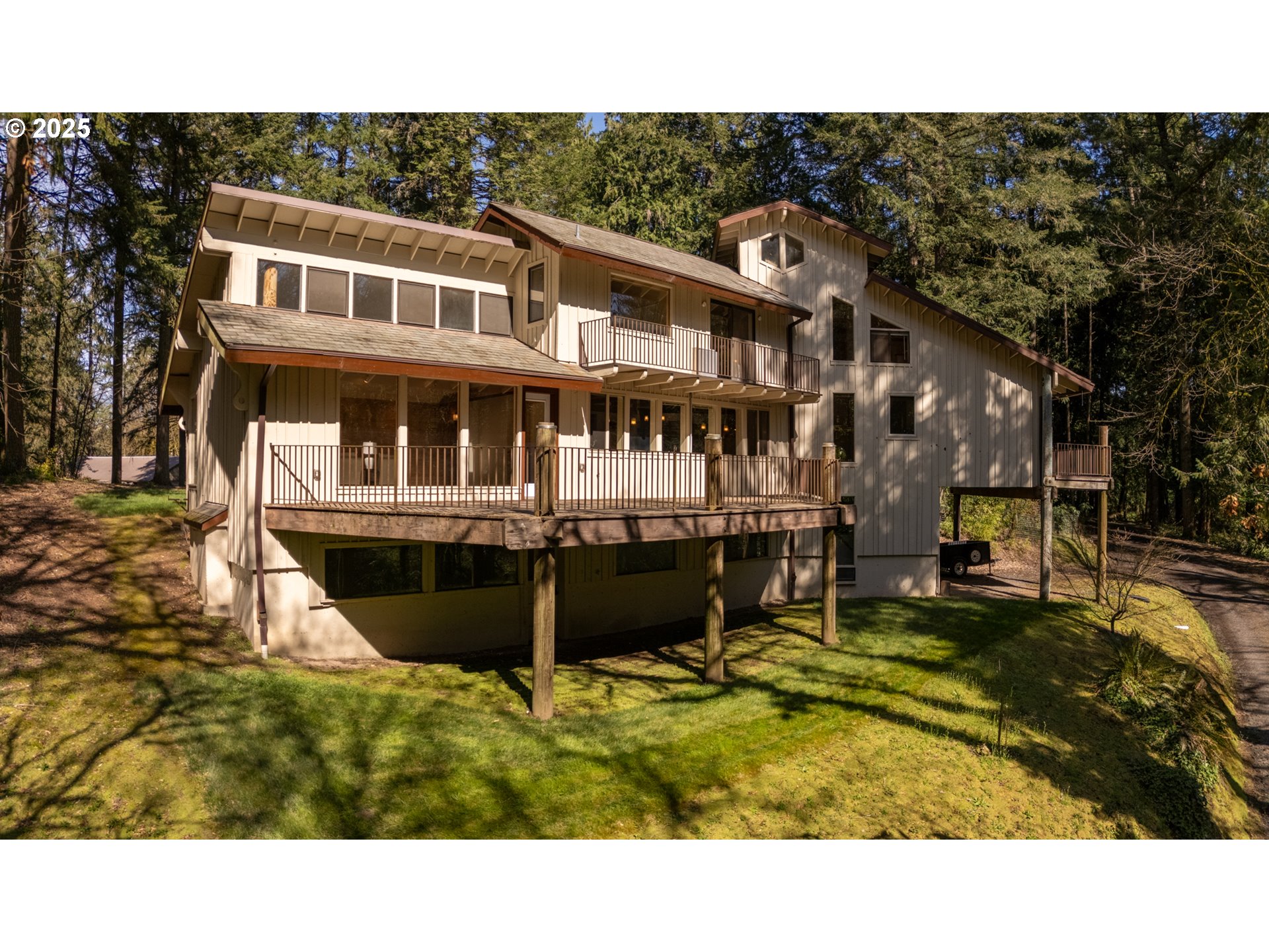 19855 NE TRUNK RD, Dundee, OR, 97115