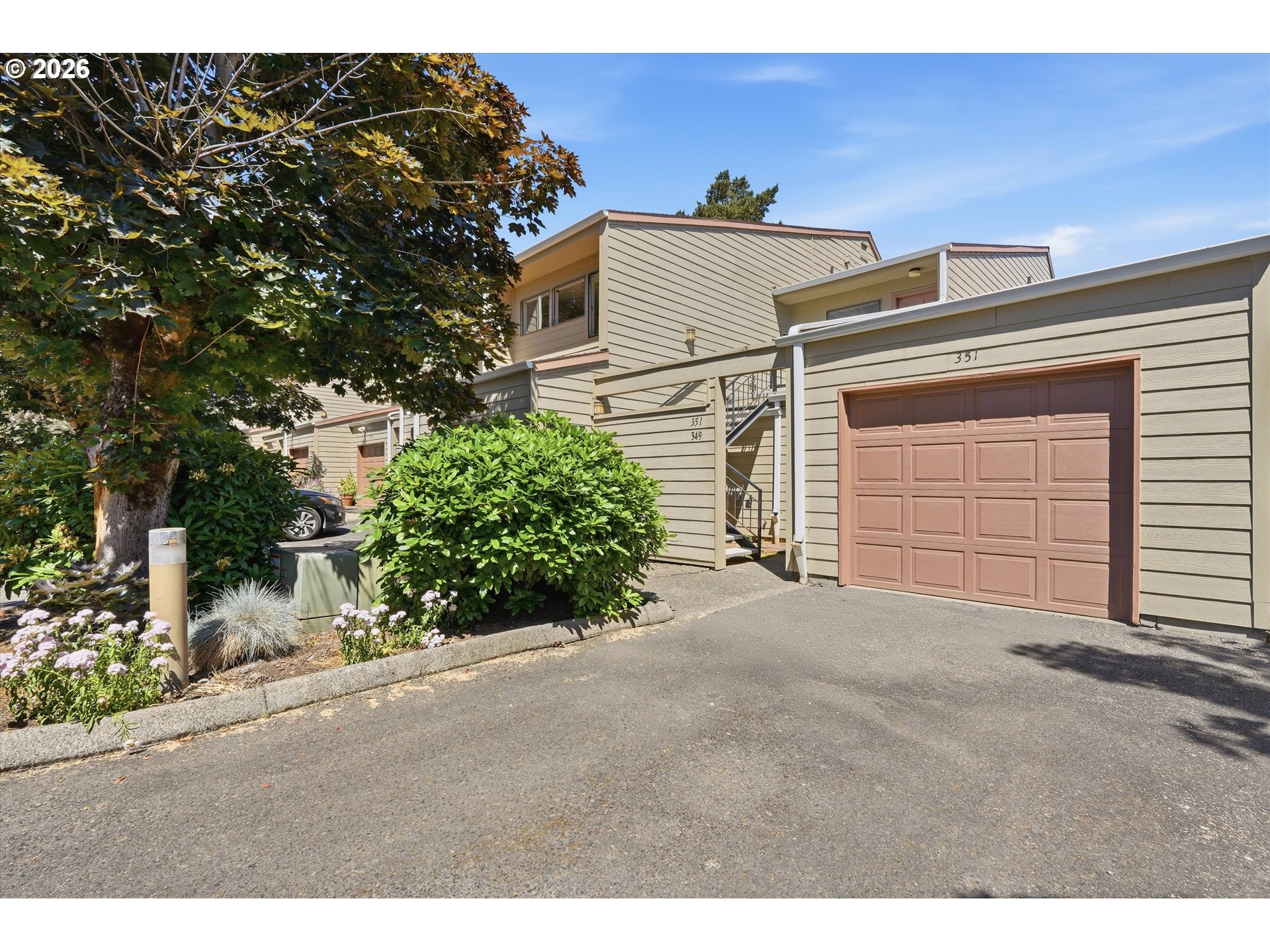 Photo #1: 458629079 Listing: Photo #1