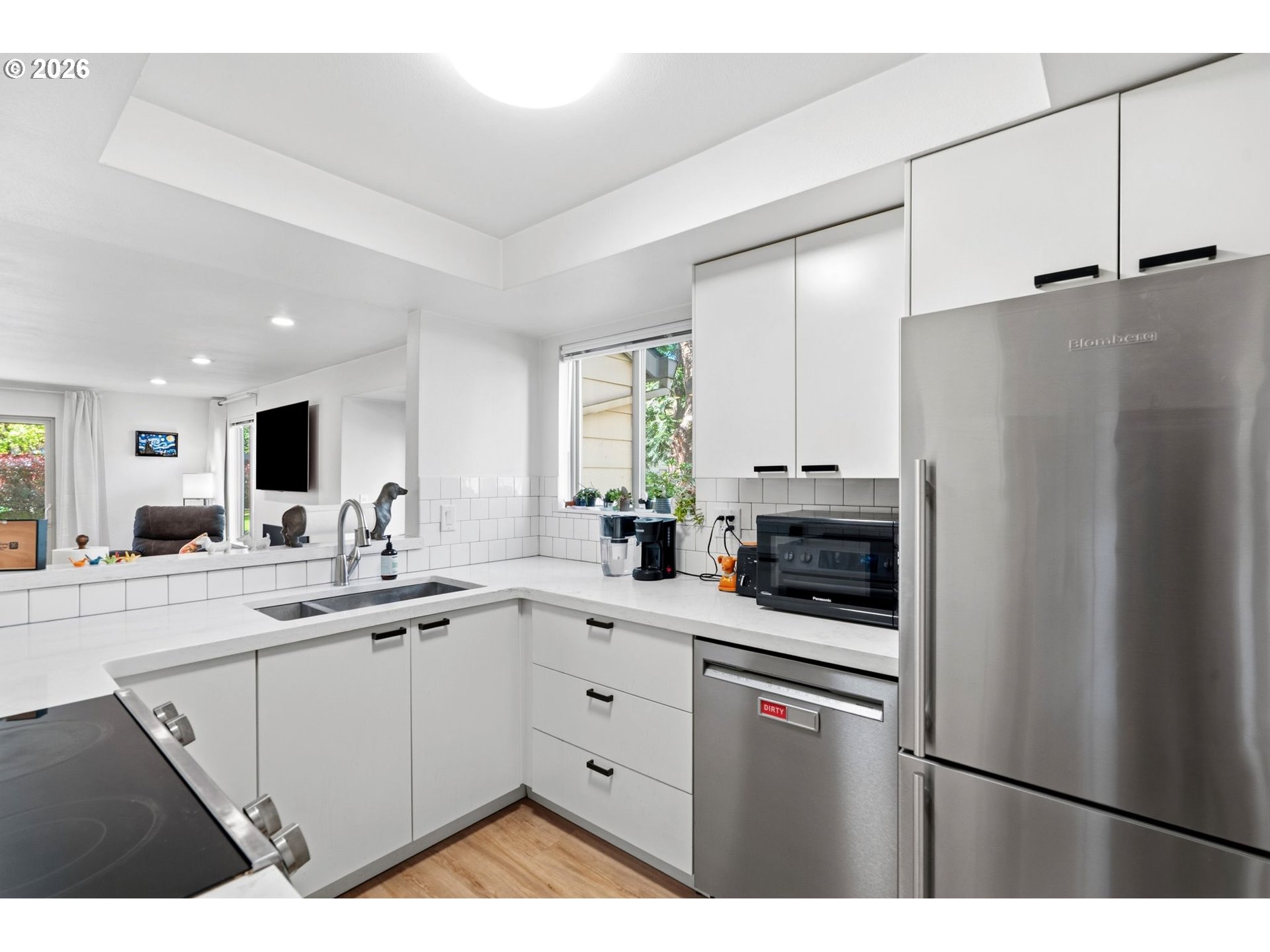 Photo #6: 458682222 Listing: Photo #6