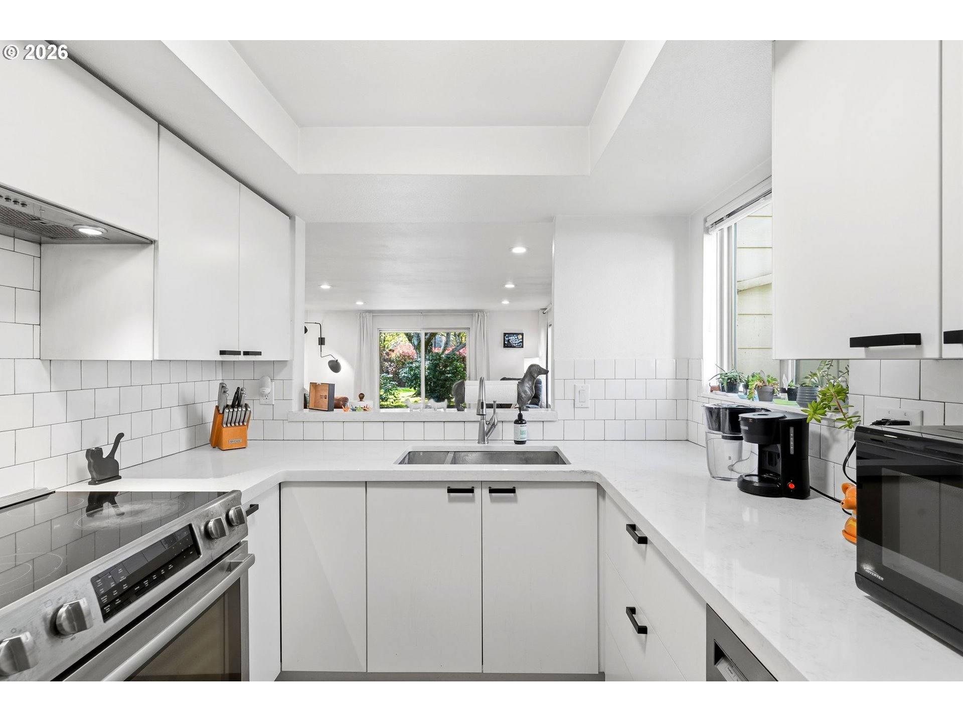 Photo #7: 458682222 Listing: Photo #7