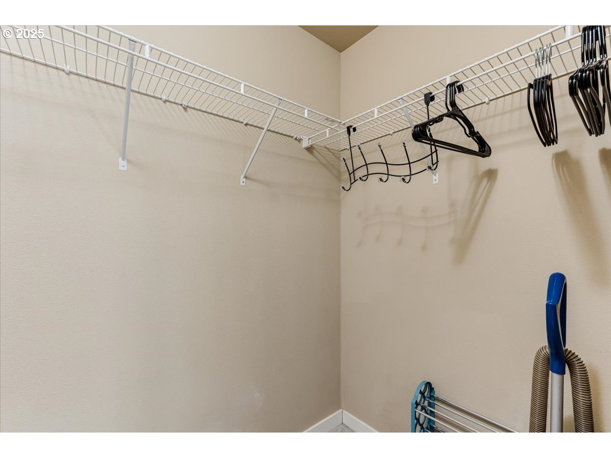 Photo #18: 458963571 Listing: Photo #18
