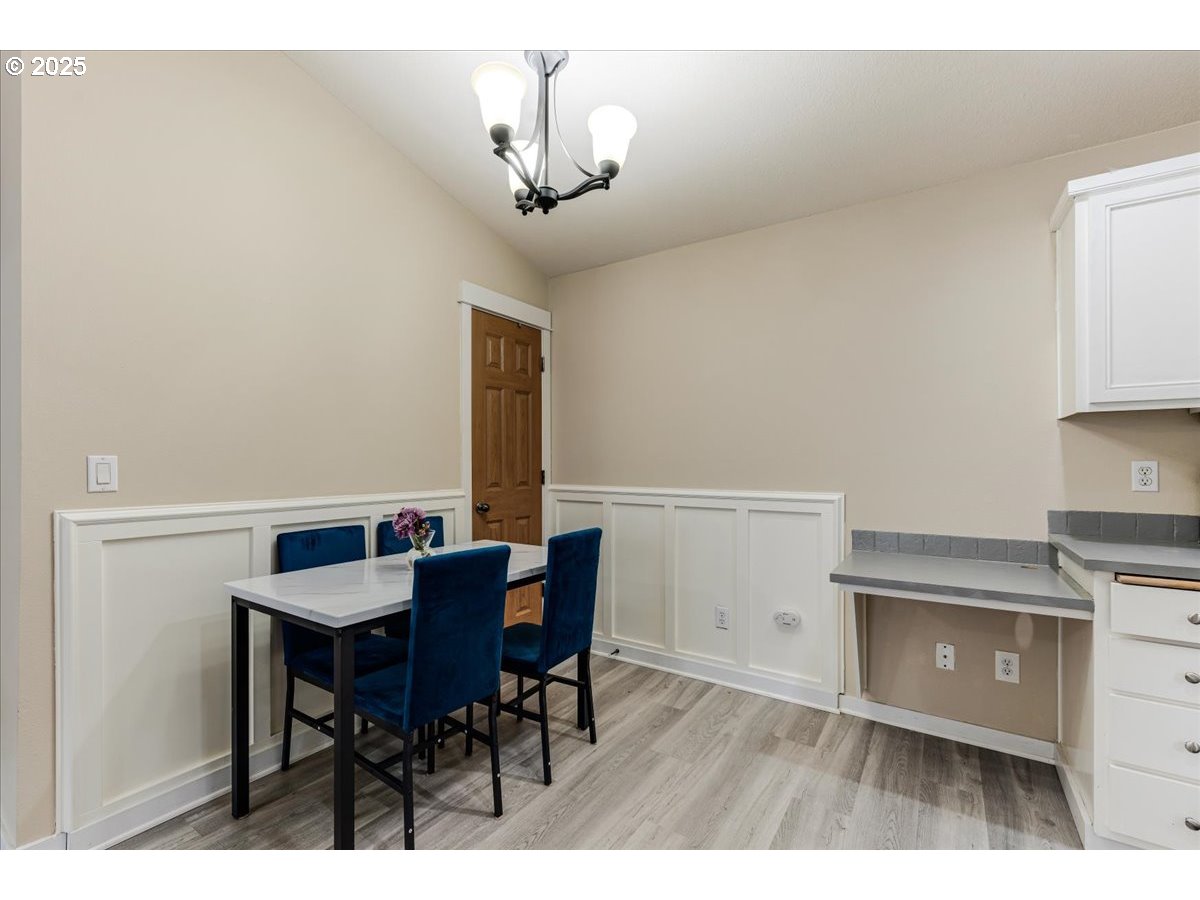 Photo #8: 458963571 Listing: Photo #8