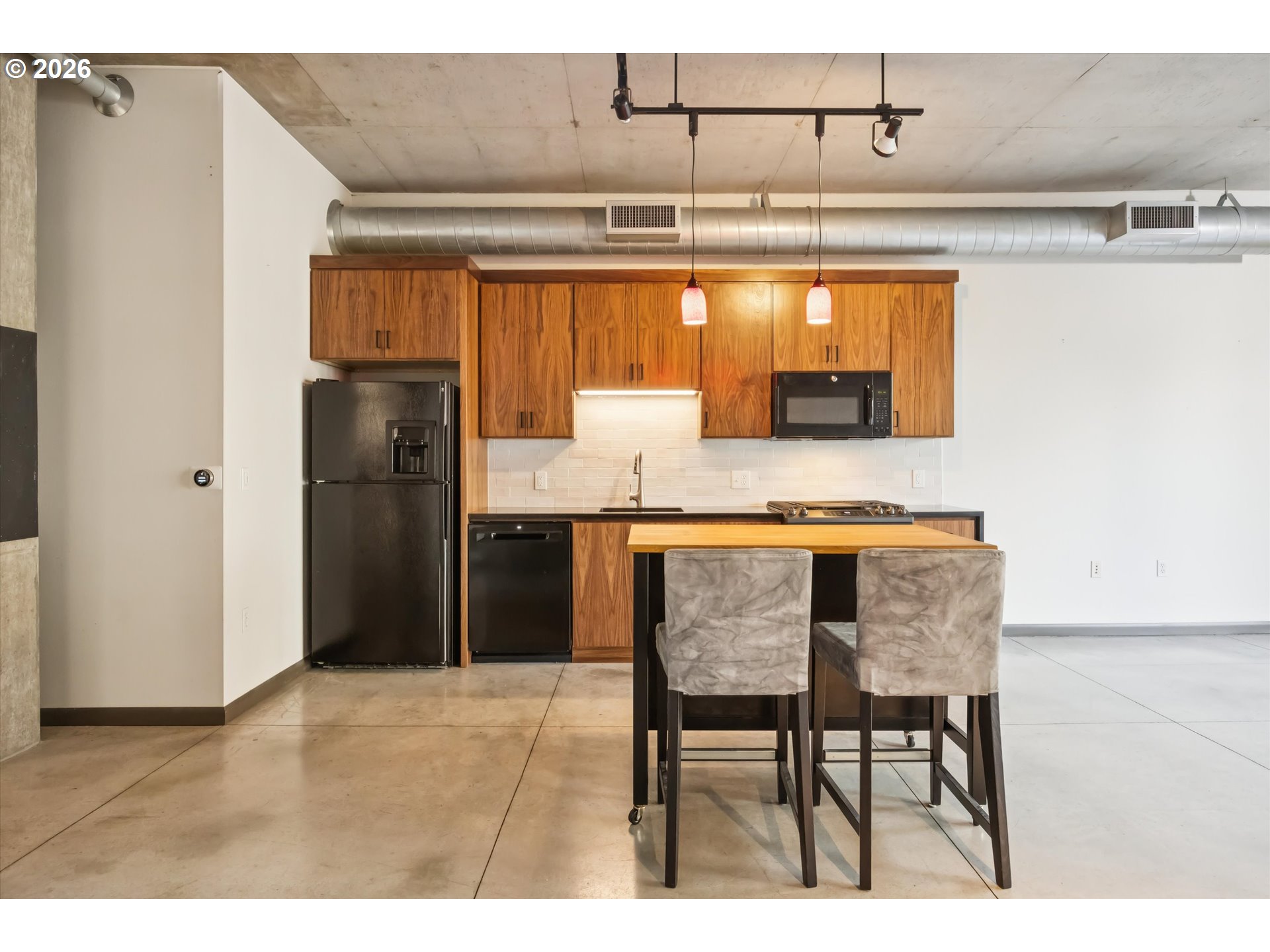 Photo #5: 459071911 Listing: Photo #5