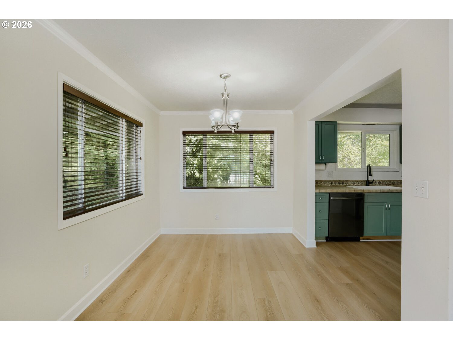 Photo #4: 459213578 Listing: Photo #4