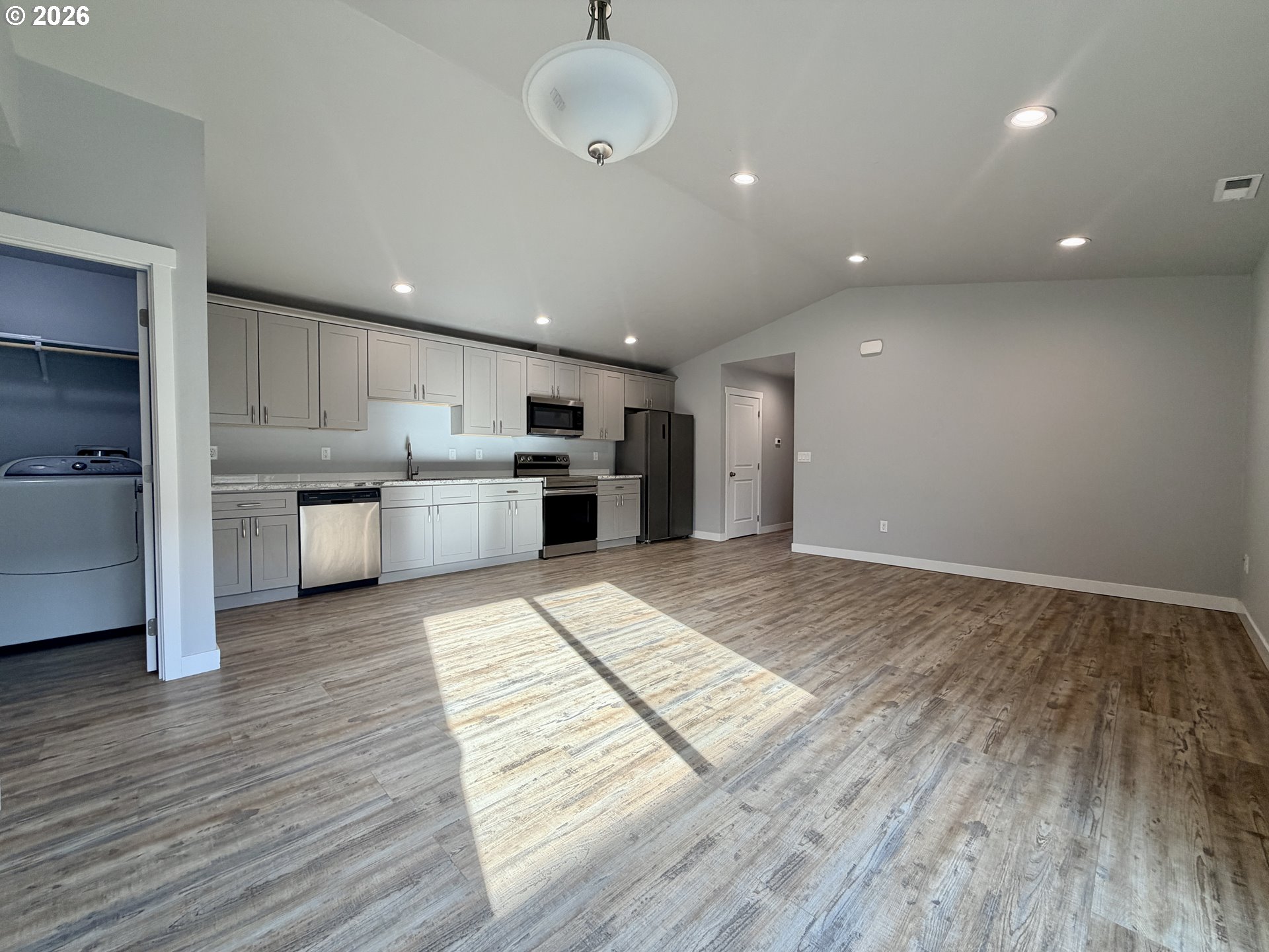 140 SE EIGHTH CT, Irrigon, OR, 97844