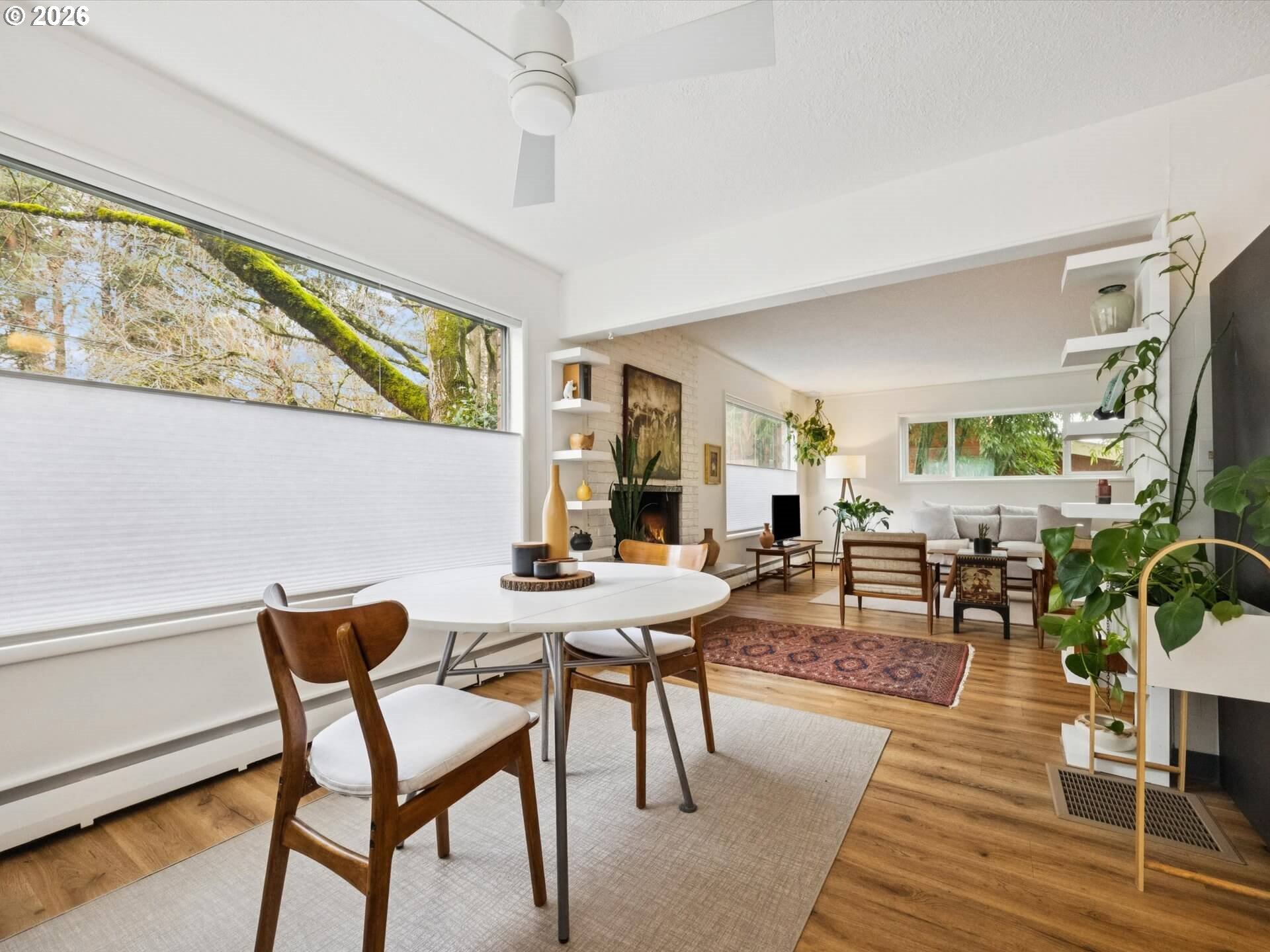 3332 SE 9TH AVE, Portland, OR, 97202