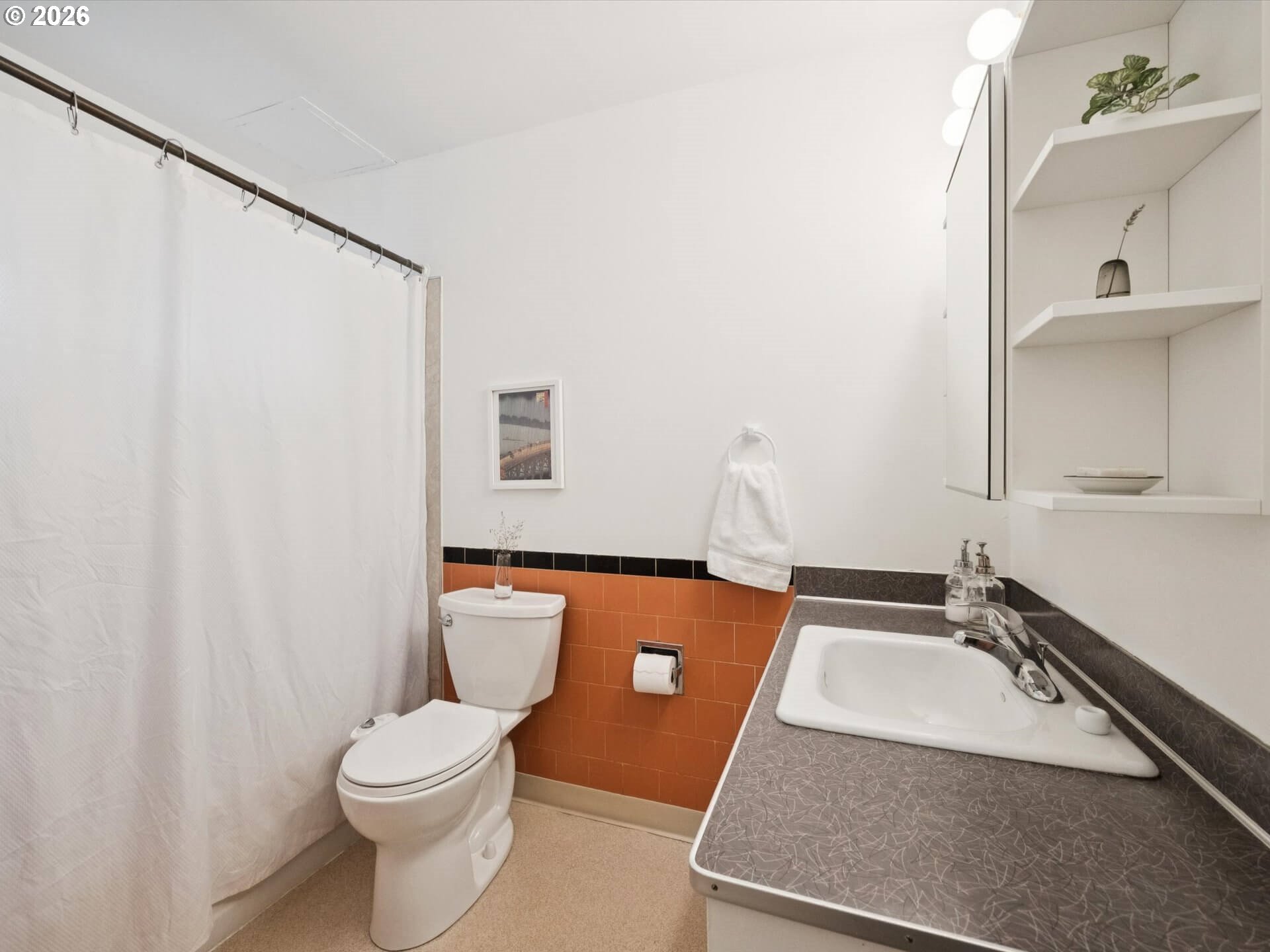 3332 SE 9TH AVE, Portland, OR, 97202