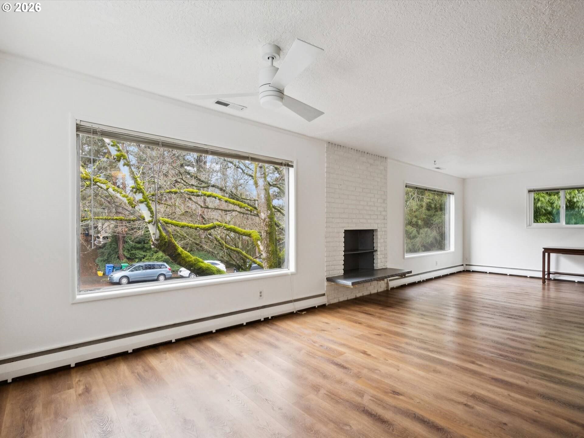 3332 SE 9TH AVE, Portland, OR, 97202