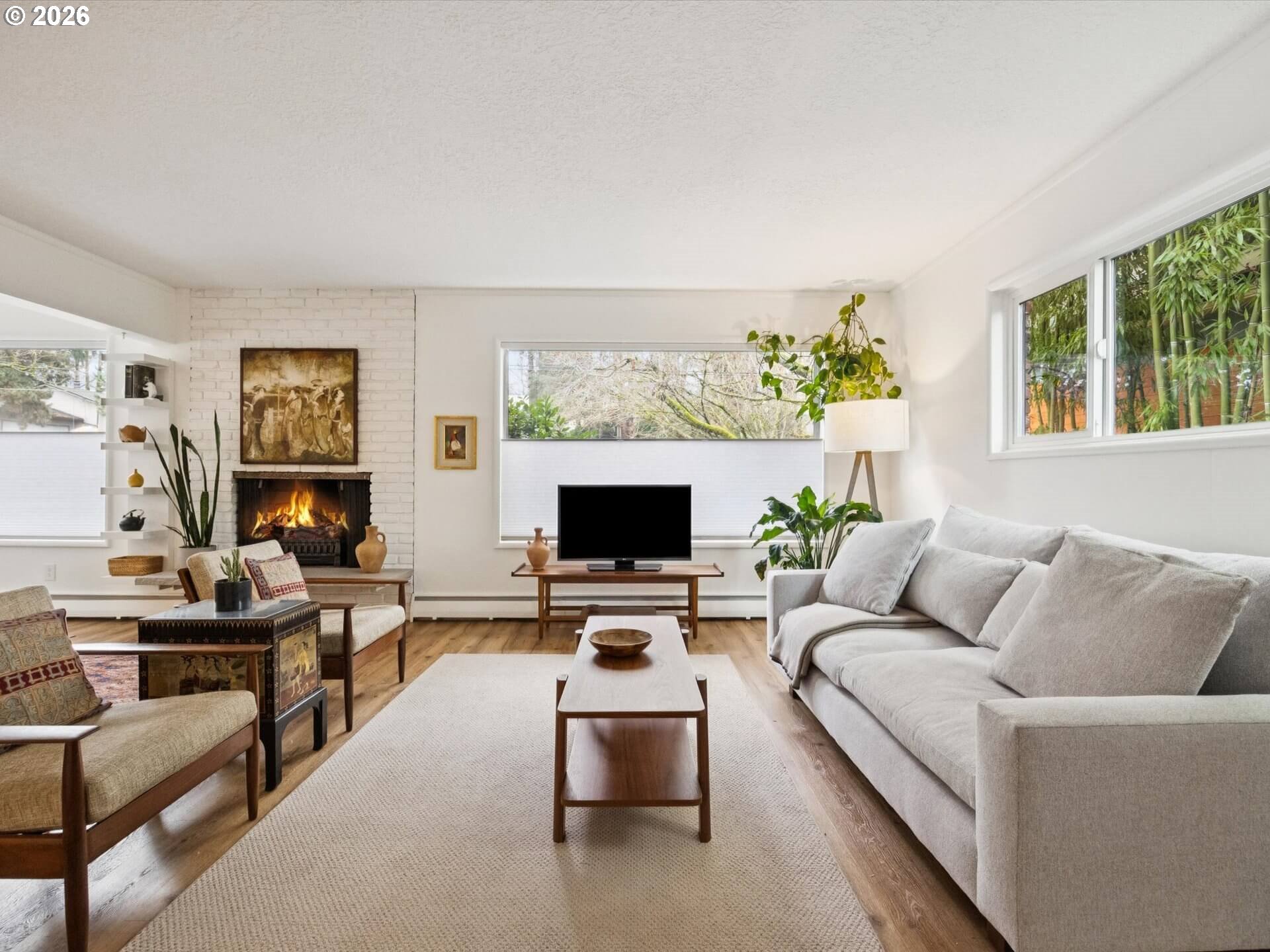 3332 SE 9TH AVE, Portland, OR, 97202