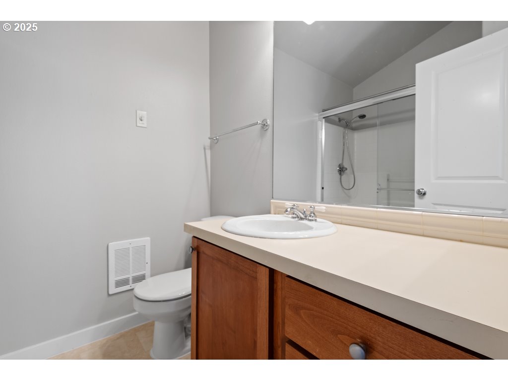 Photo #18: 460400741 Listing: Photo #18