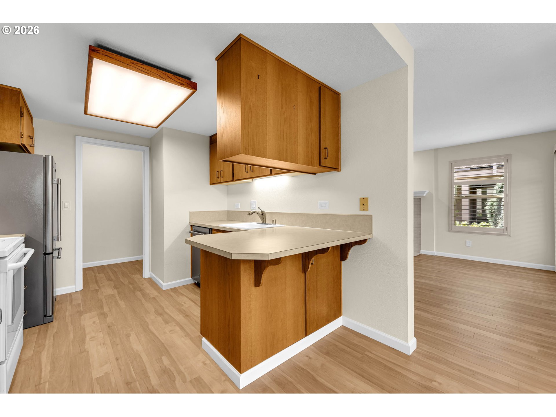 Photo #11: 460401349 Listing: Photo #11