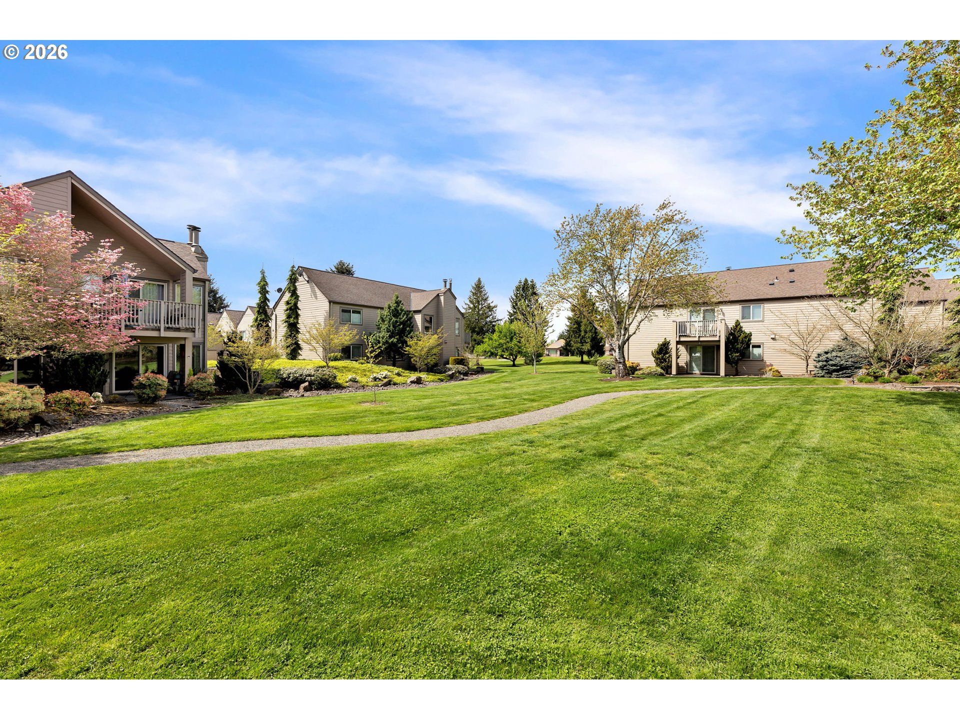 Photo #32: 460401349 Listing: Photo #32