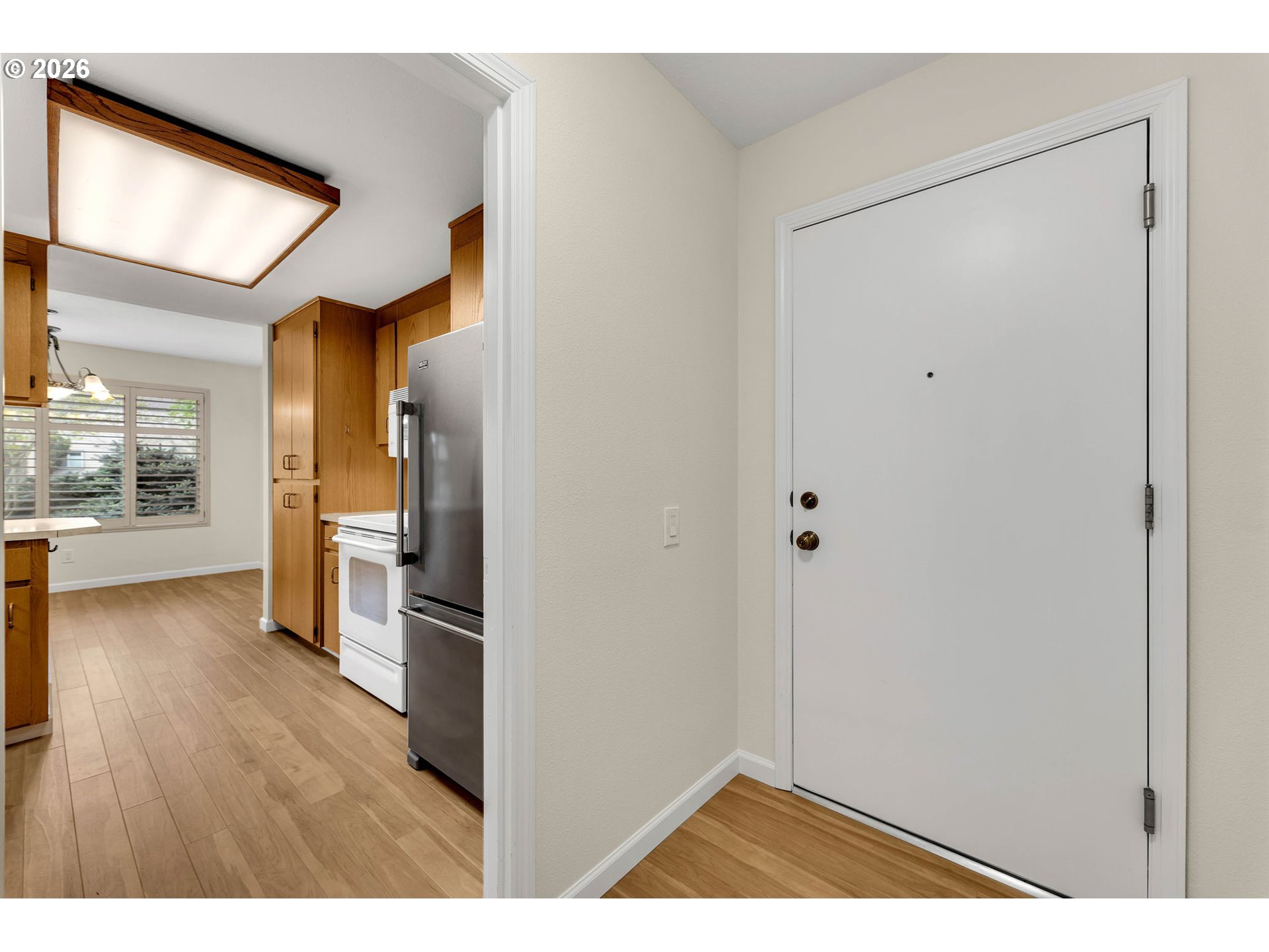 Photo #1: 460401349 Listing: Photo #1