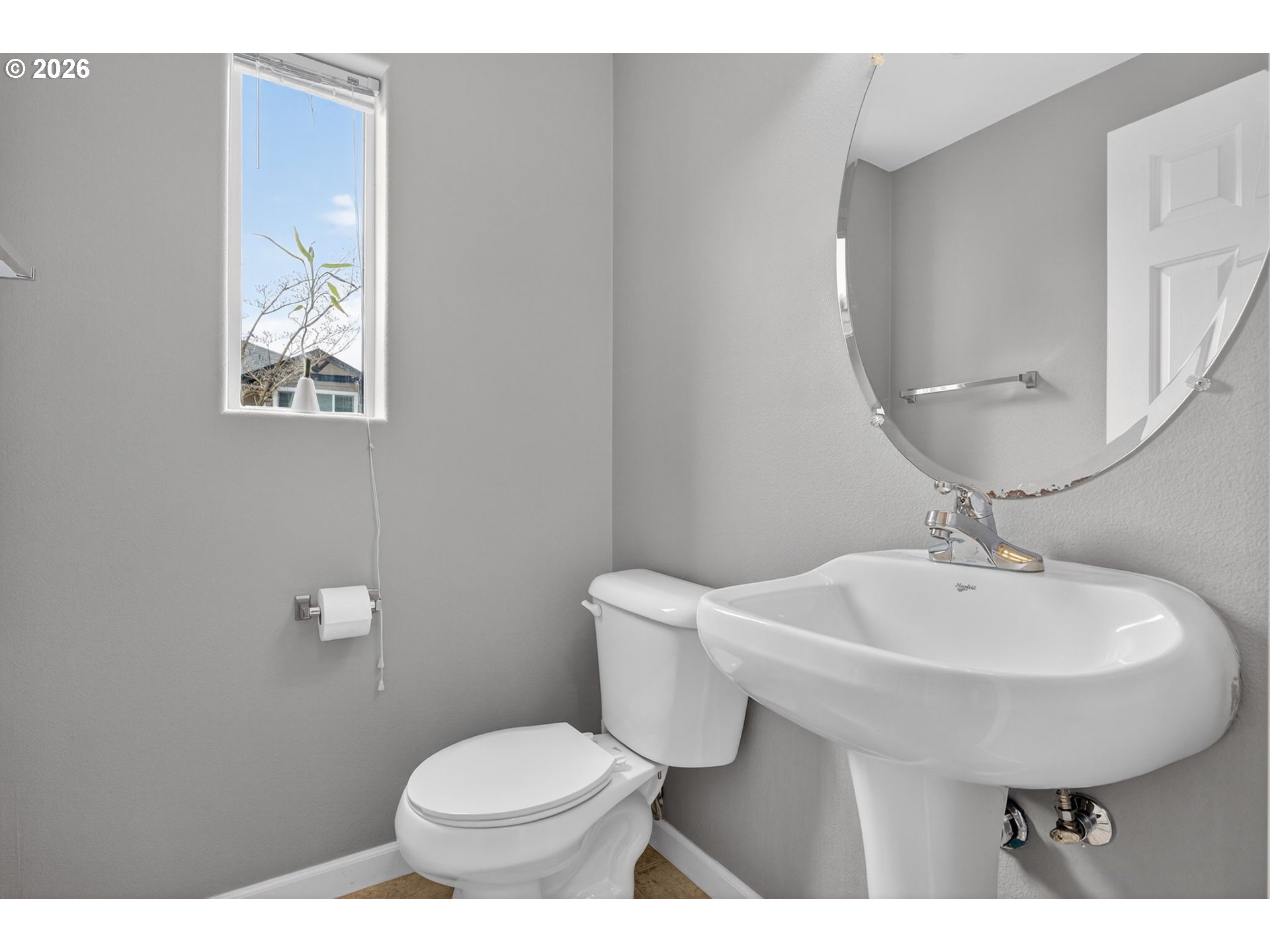 Photo #5: 460414663 Listing: Photo #5