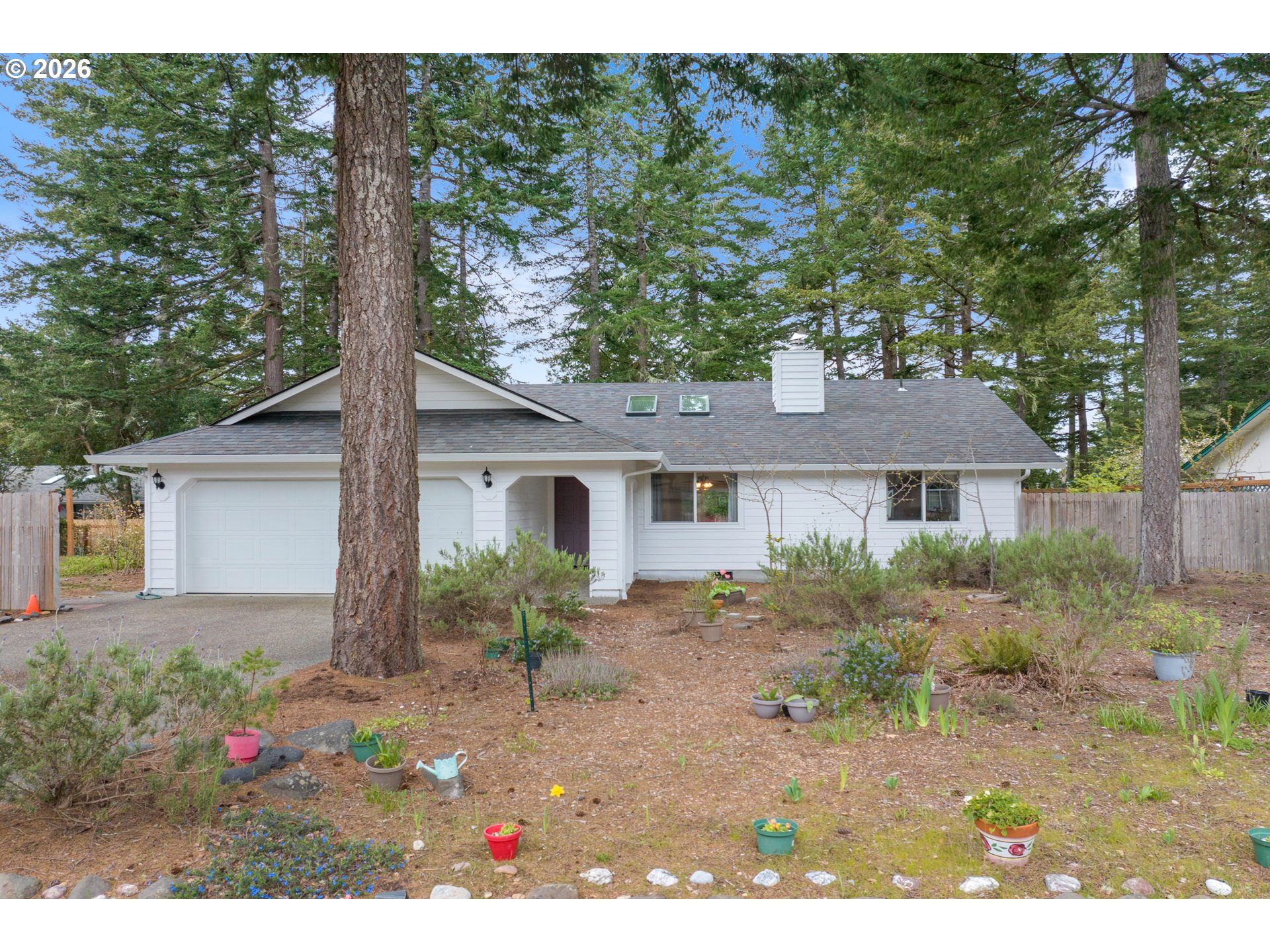129 EVERGREEN LN, Florence, OR, 97439