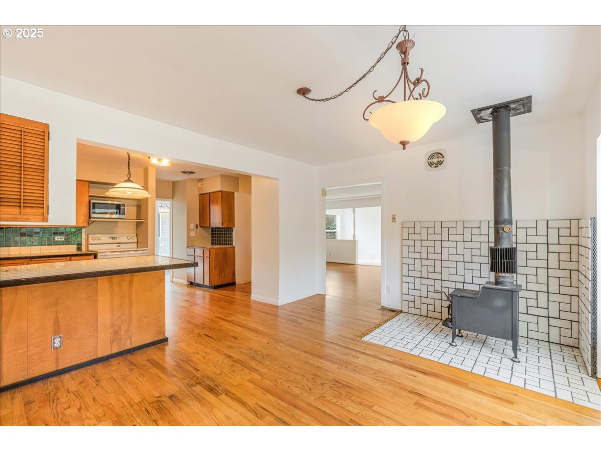 17720 SW HILLSBORO HWY, Hillsboro, OR, 97123