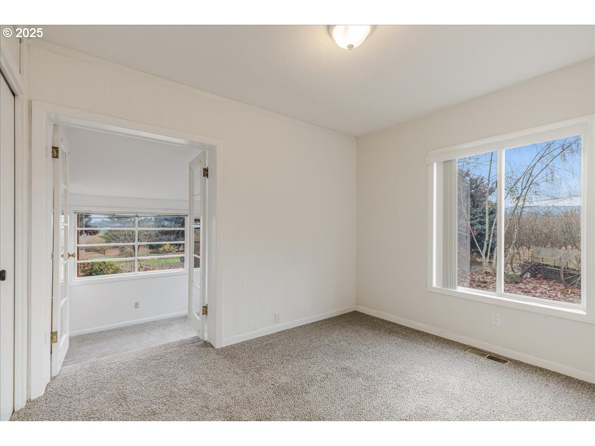 17720 SW HILLSBORO HWY, Hillsboro, OR, 97123