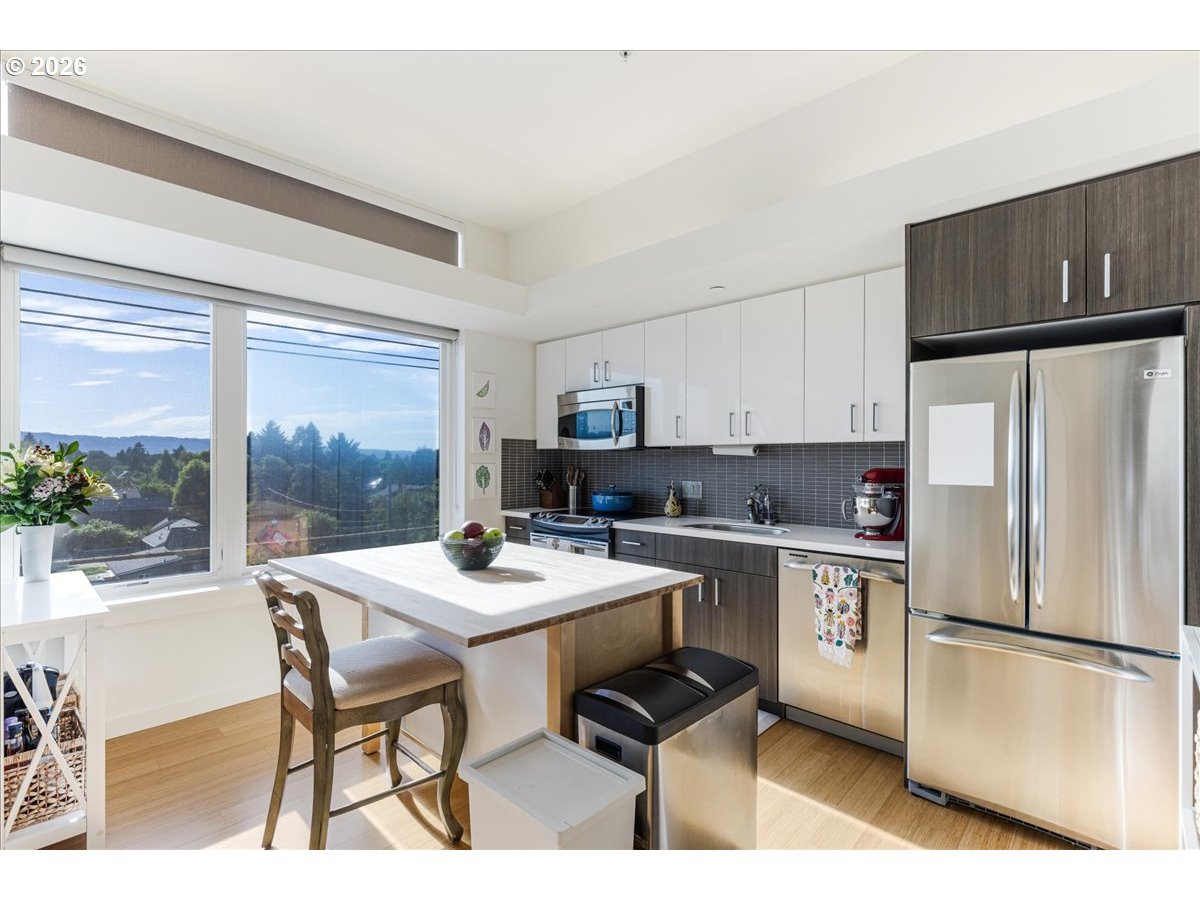 Photo #12: 461174053 Listing: Photo #12