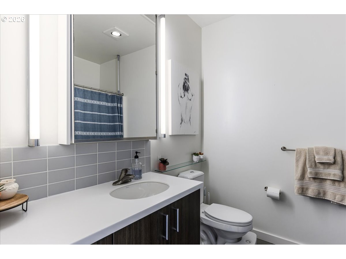 Photo #25: 461174053 Listing: Photo #25