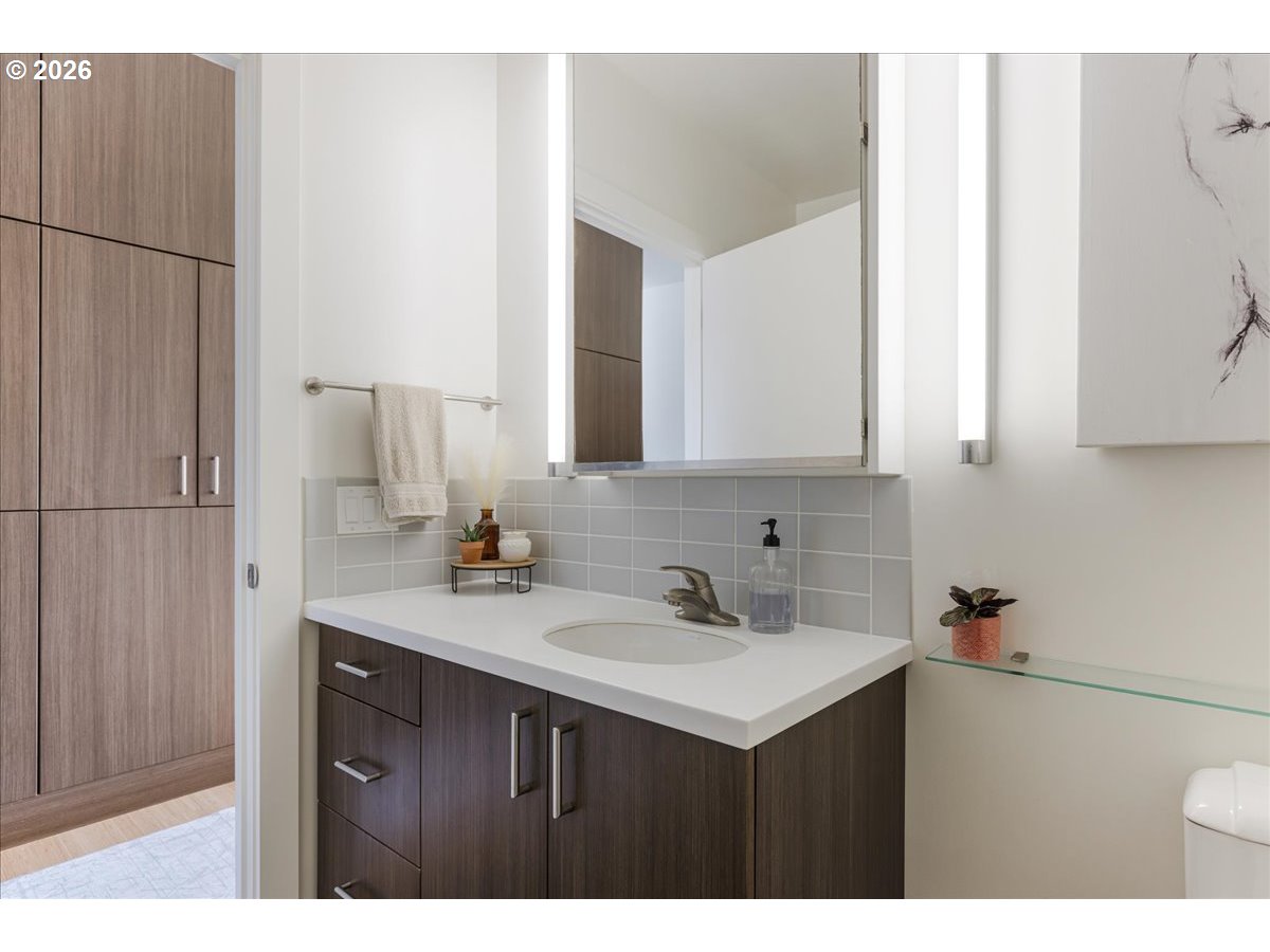 Photo #26: 461174053 Listing: Photo #26