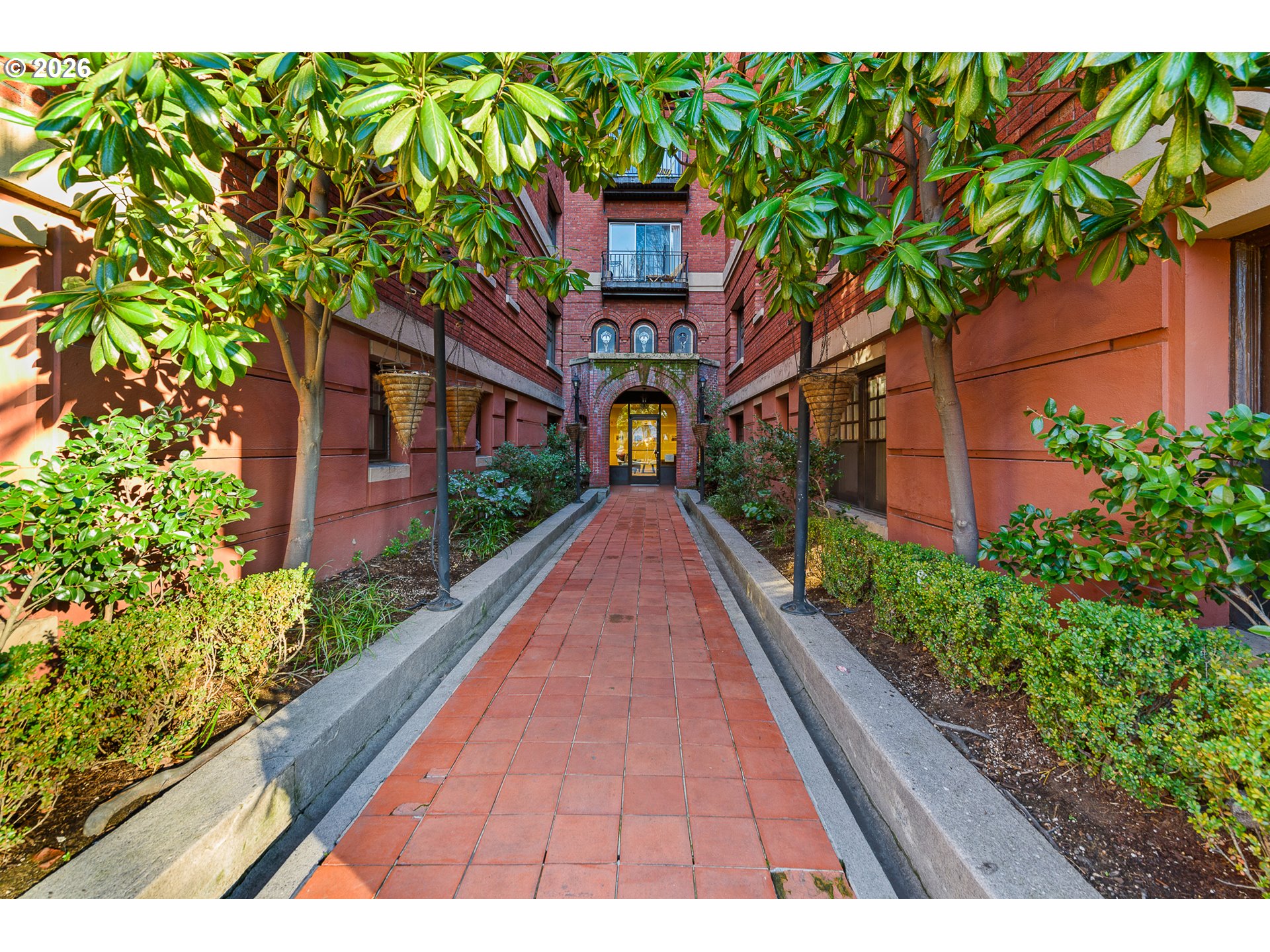 Photo #10: 461178047 Listing: Photo #10