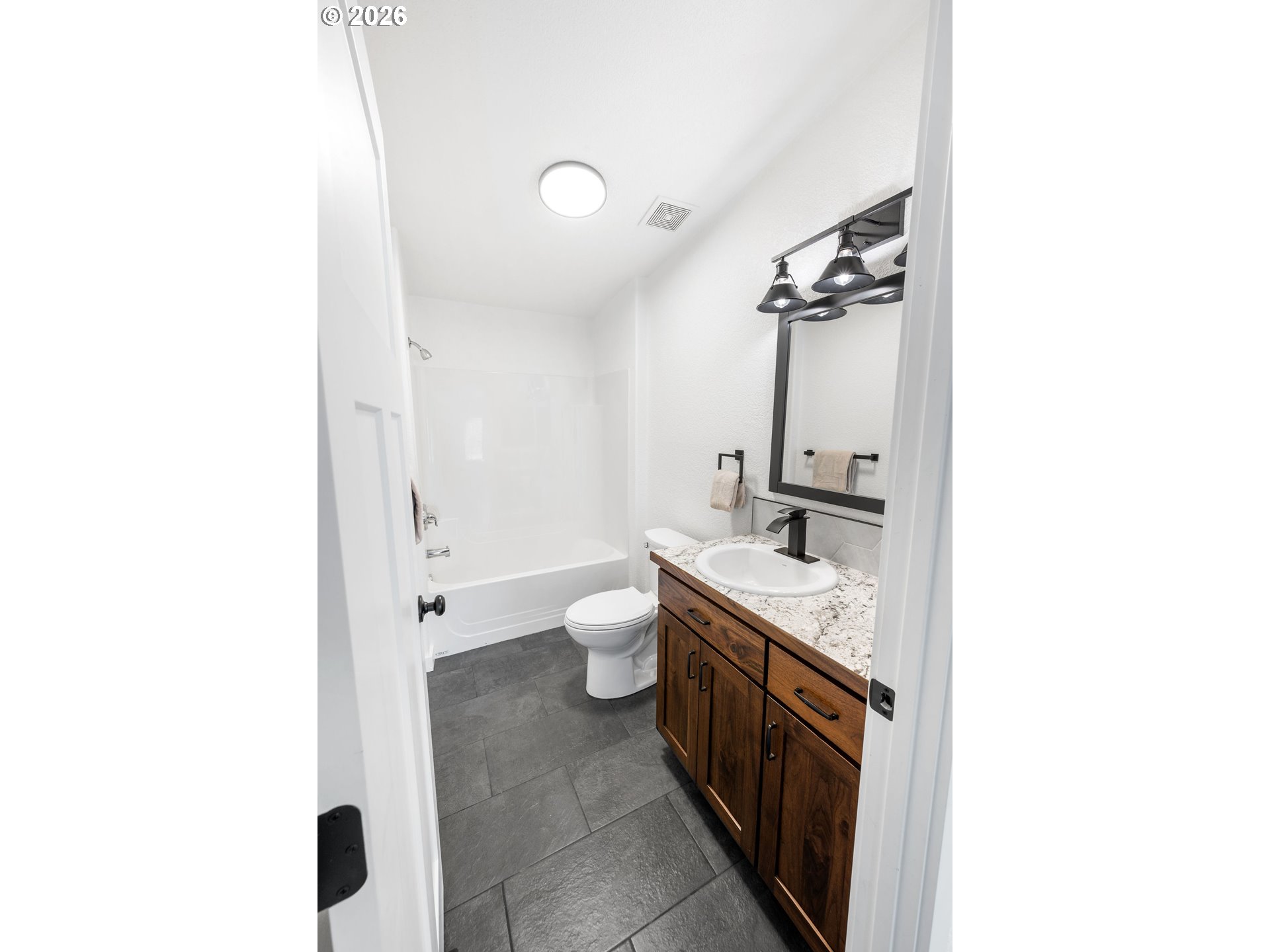 Property photo 15 of 18