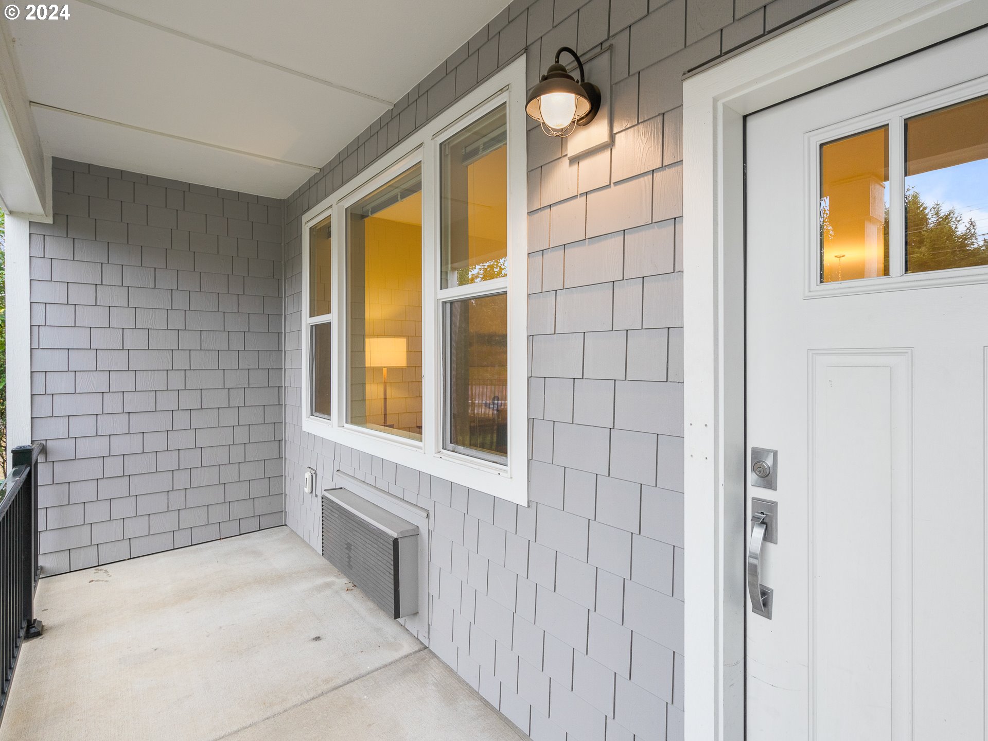 Photo #5: 461633495 Listing: Photo #5