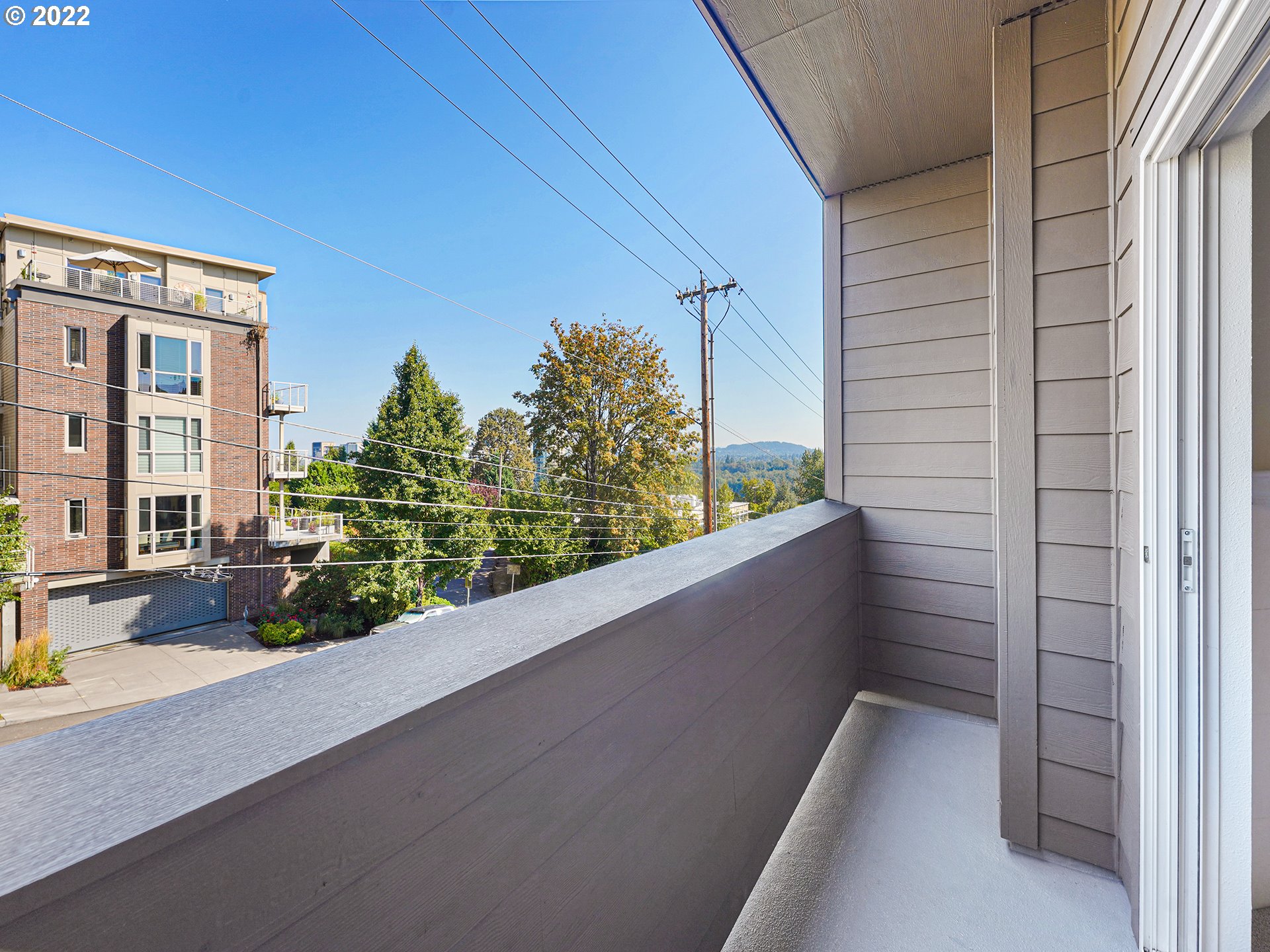 Photo #6: 461733620 Listing: Photo #6