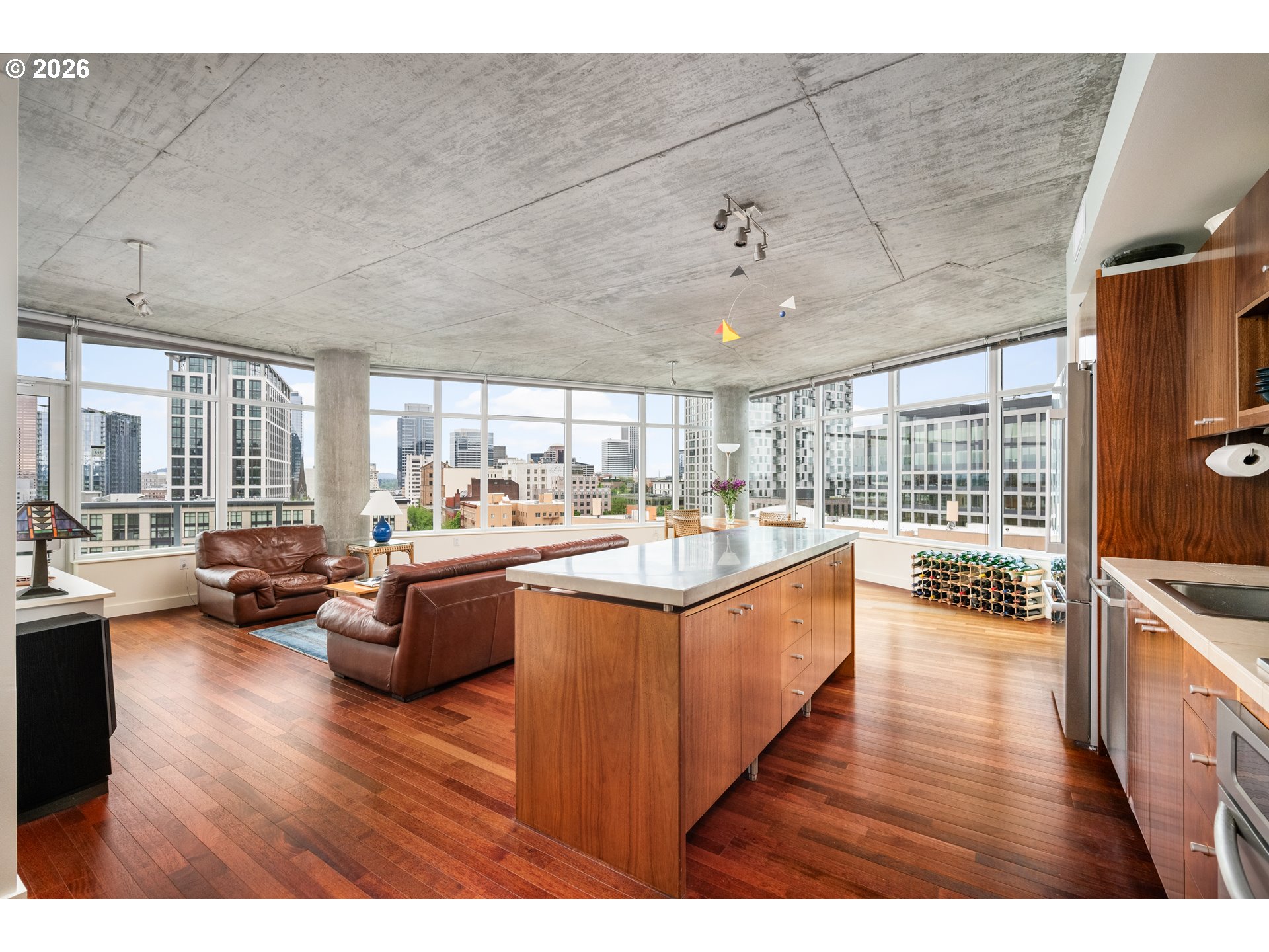 Photo #2: 462371578 Listing: Photo #2