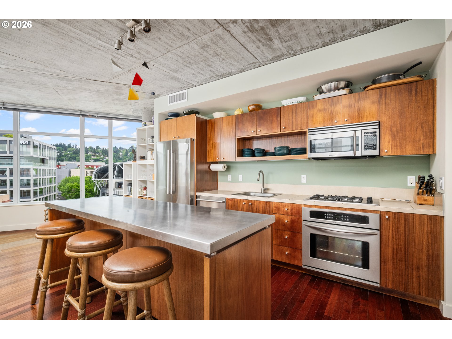 Photo #3: 462371578 Listing: Photo #3