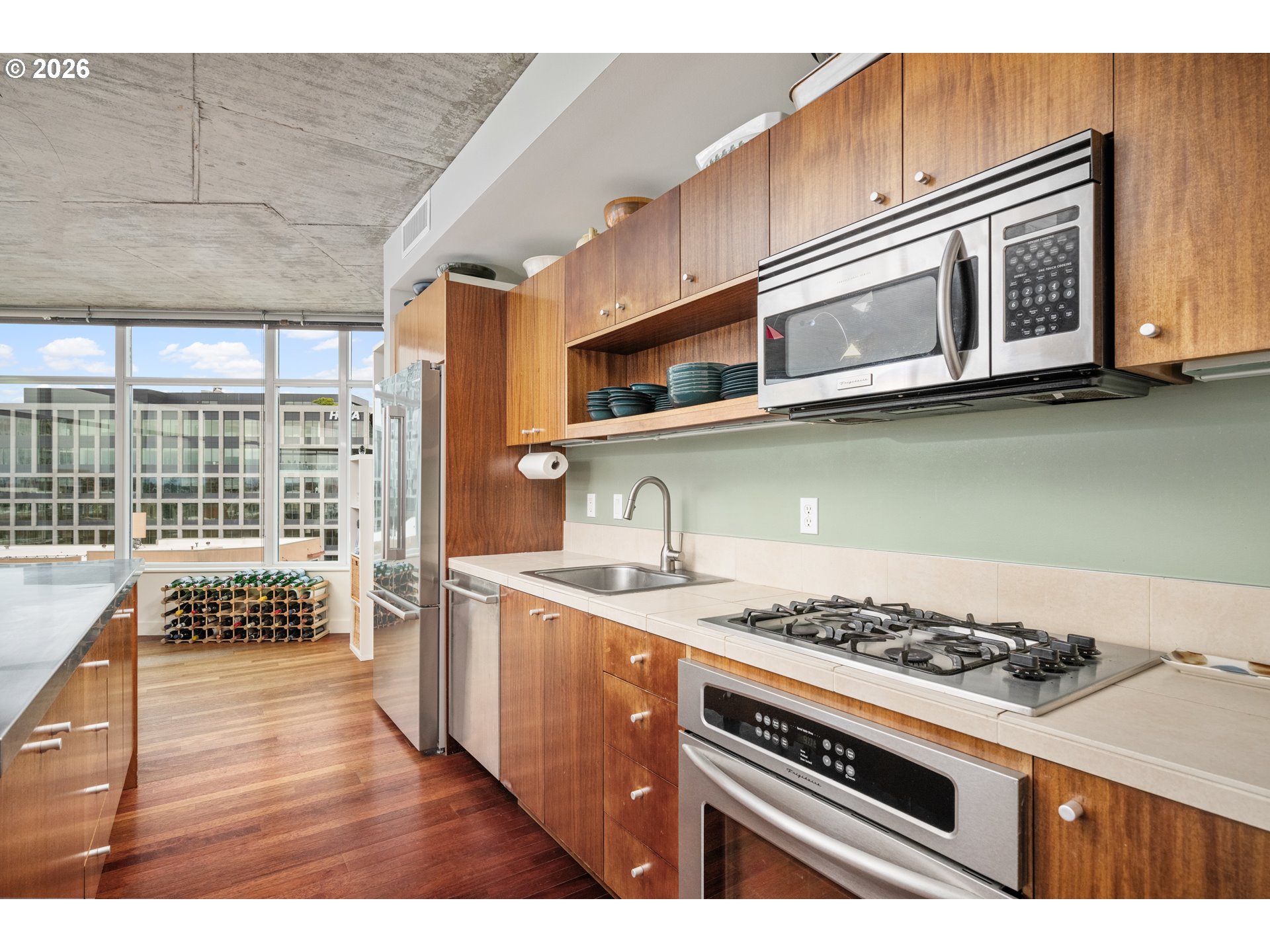 Photo #4: 462371578 Listing: Photo #4