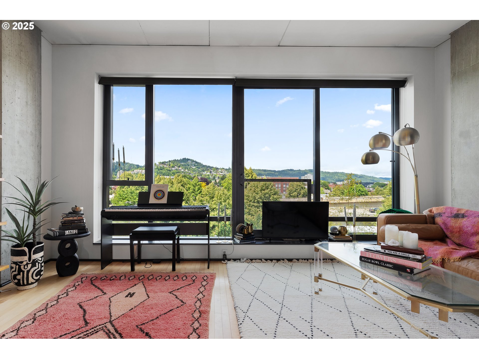Photo #3: 462473895 Listing 
