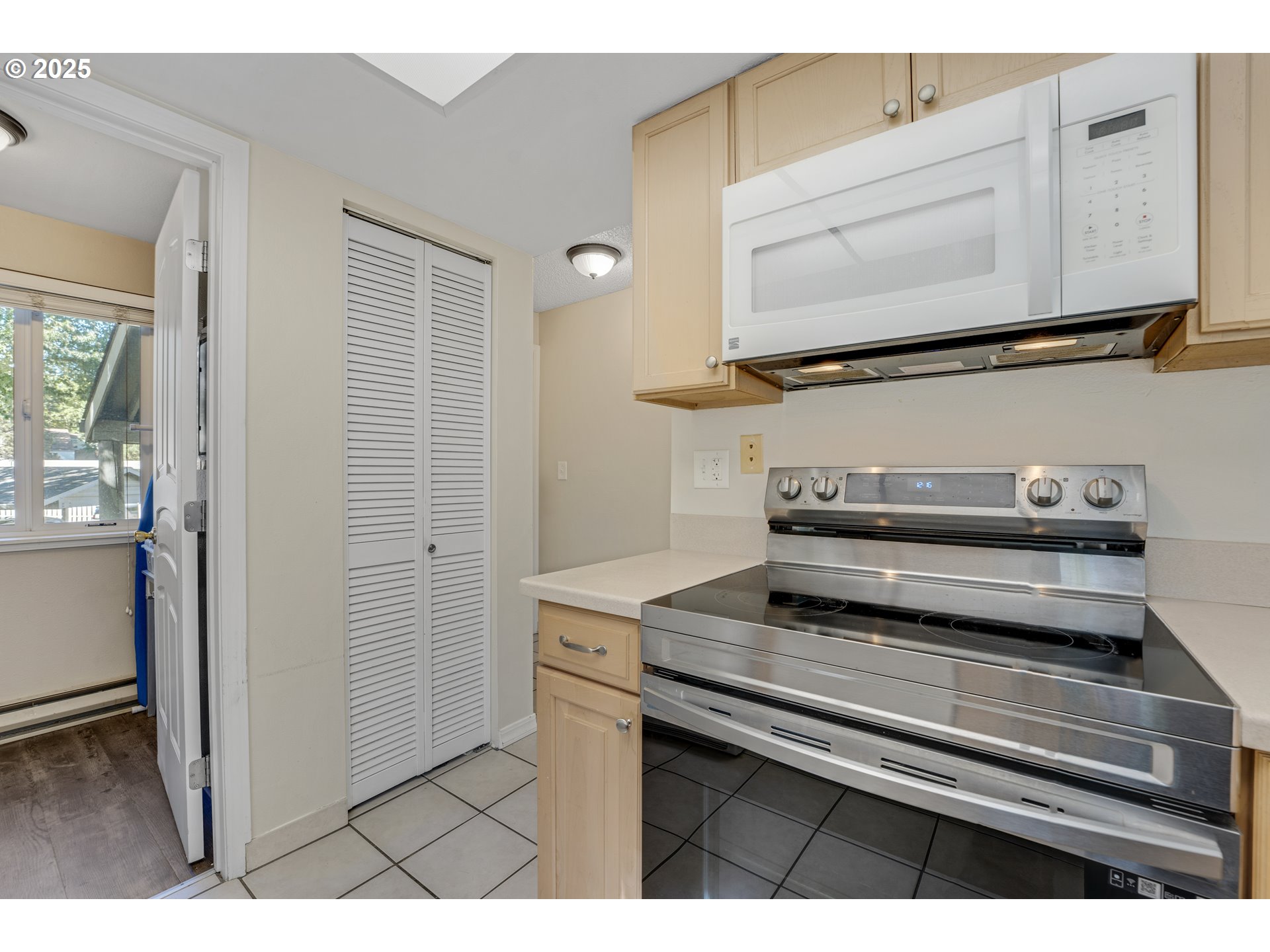 Photo #15: 462691280 Listing: Photo #15