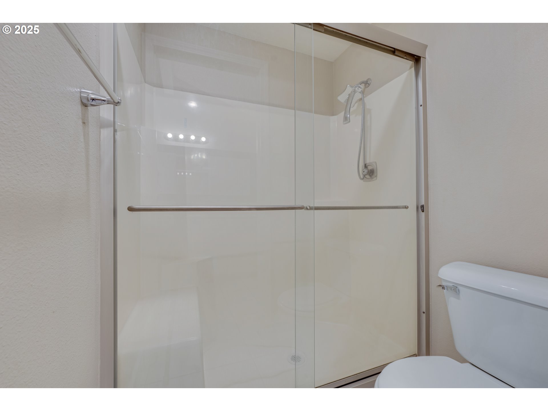 Photo #27: 462691280 Listing: Photo #27