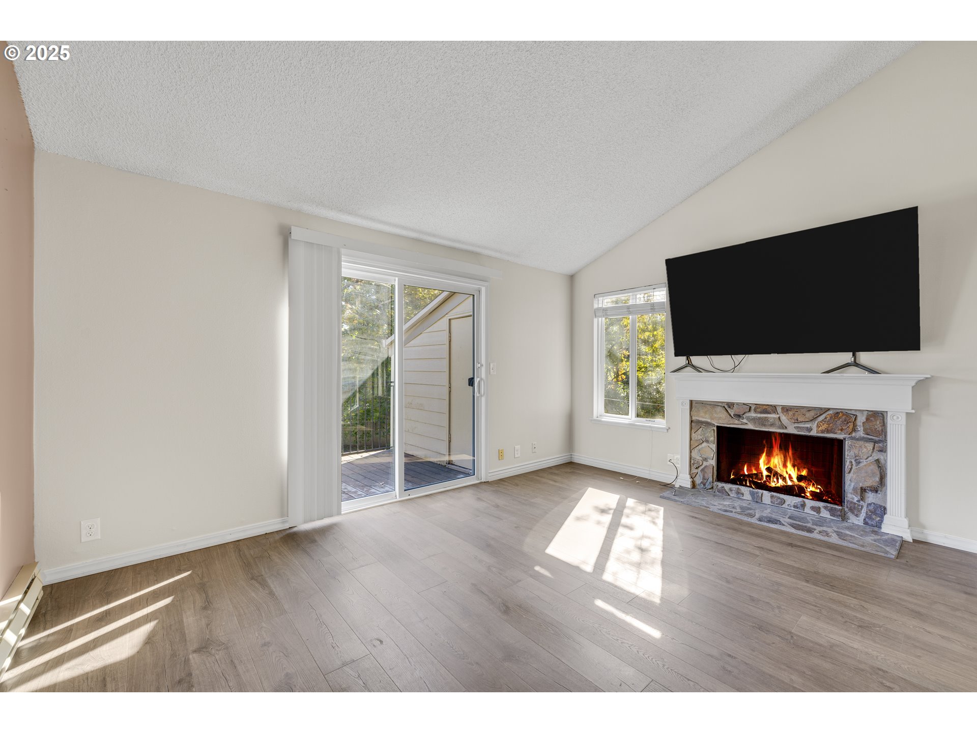Photo #10: 462691280 Listing: Photo #10