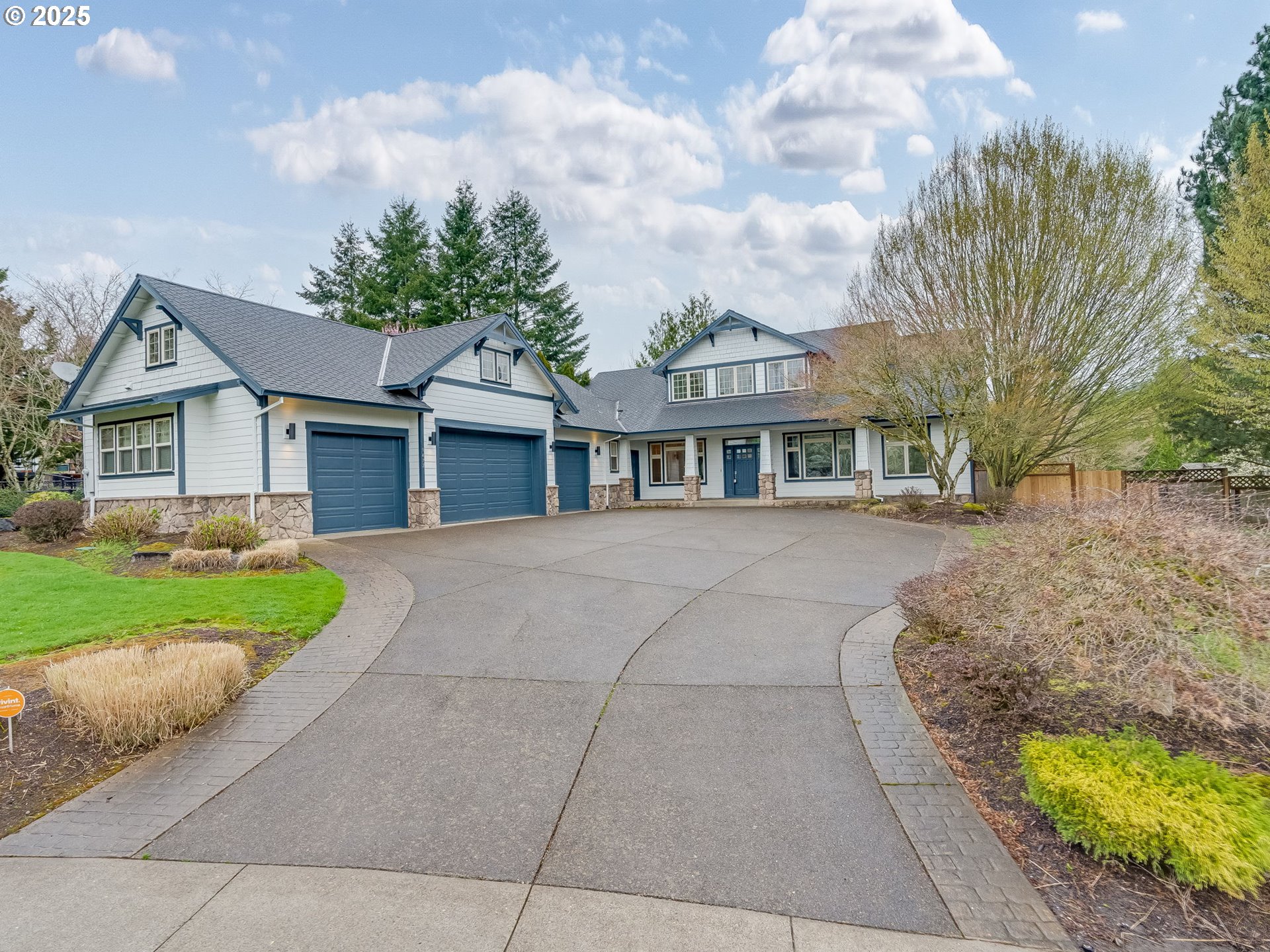 3725 SE TIBBETTS ST, Portland, OR, 97202
