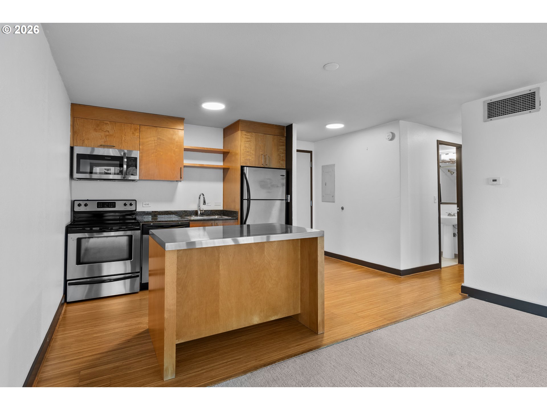 Photo #18: 463472046 Listing: Photo #18