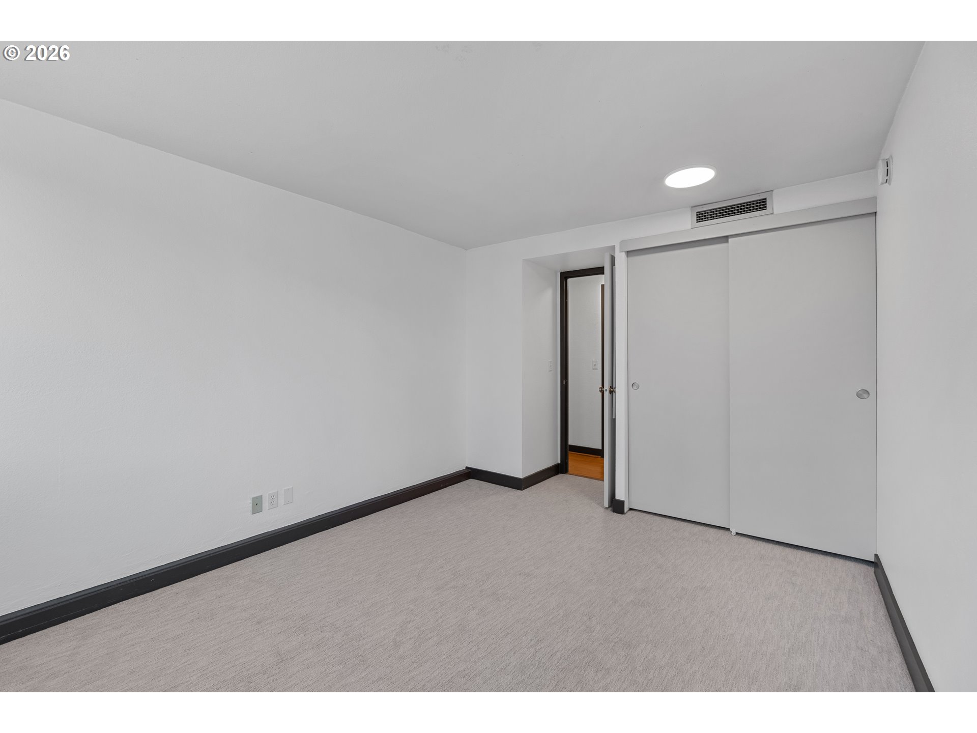 Photo #24: 463472046 Listing: Photo #24