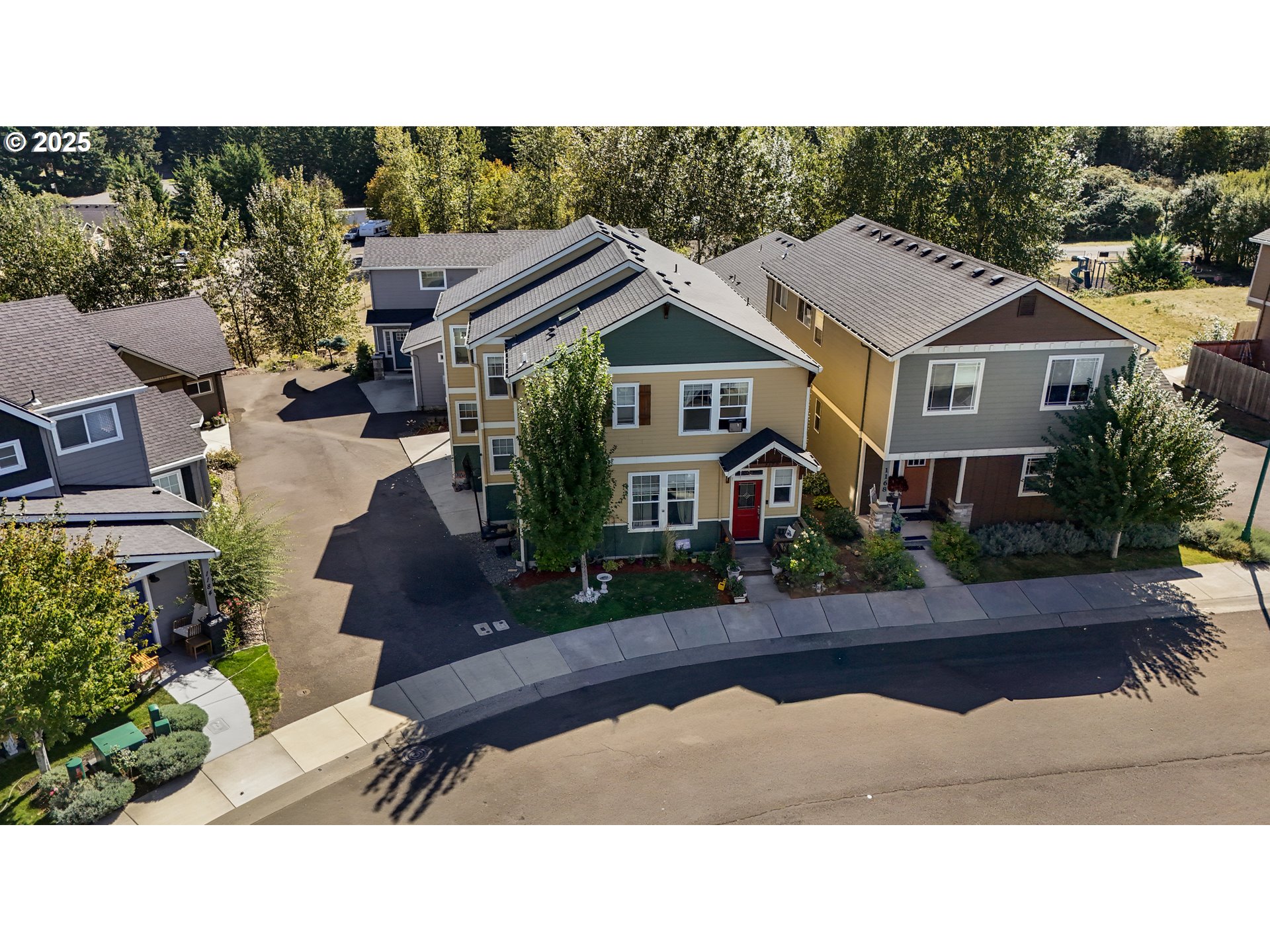 1172 SE CHINOOKAN DR, Cascade Locks, OR, 97014