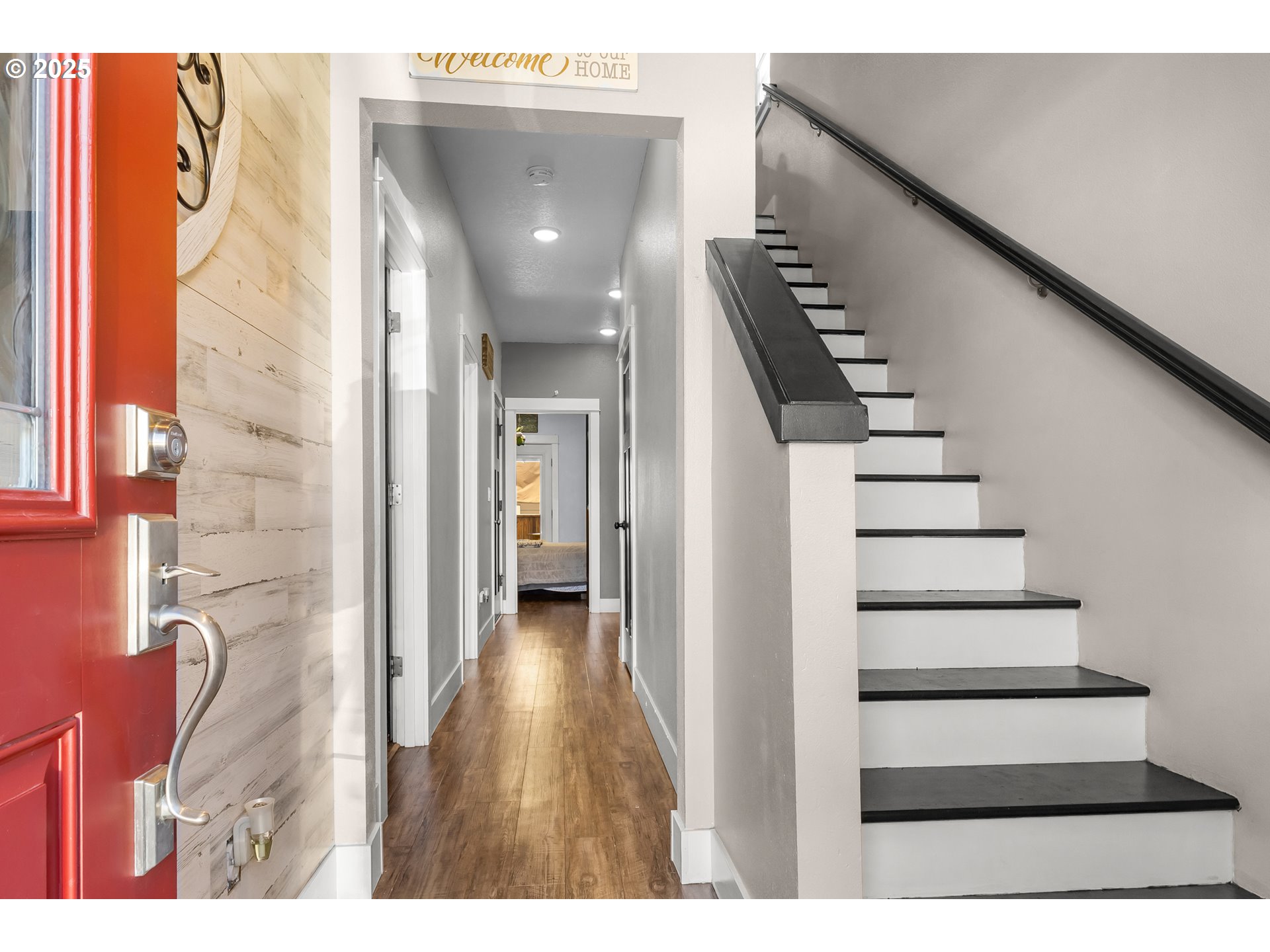 1172 SE CHINOOKAN DR, Cascade Locks, OR, 97014