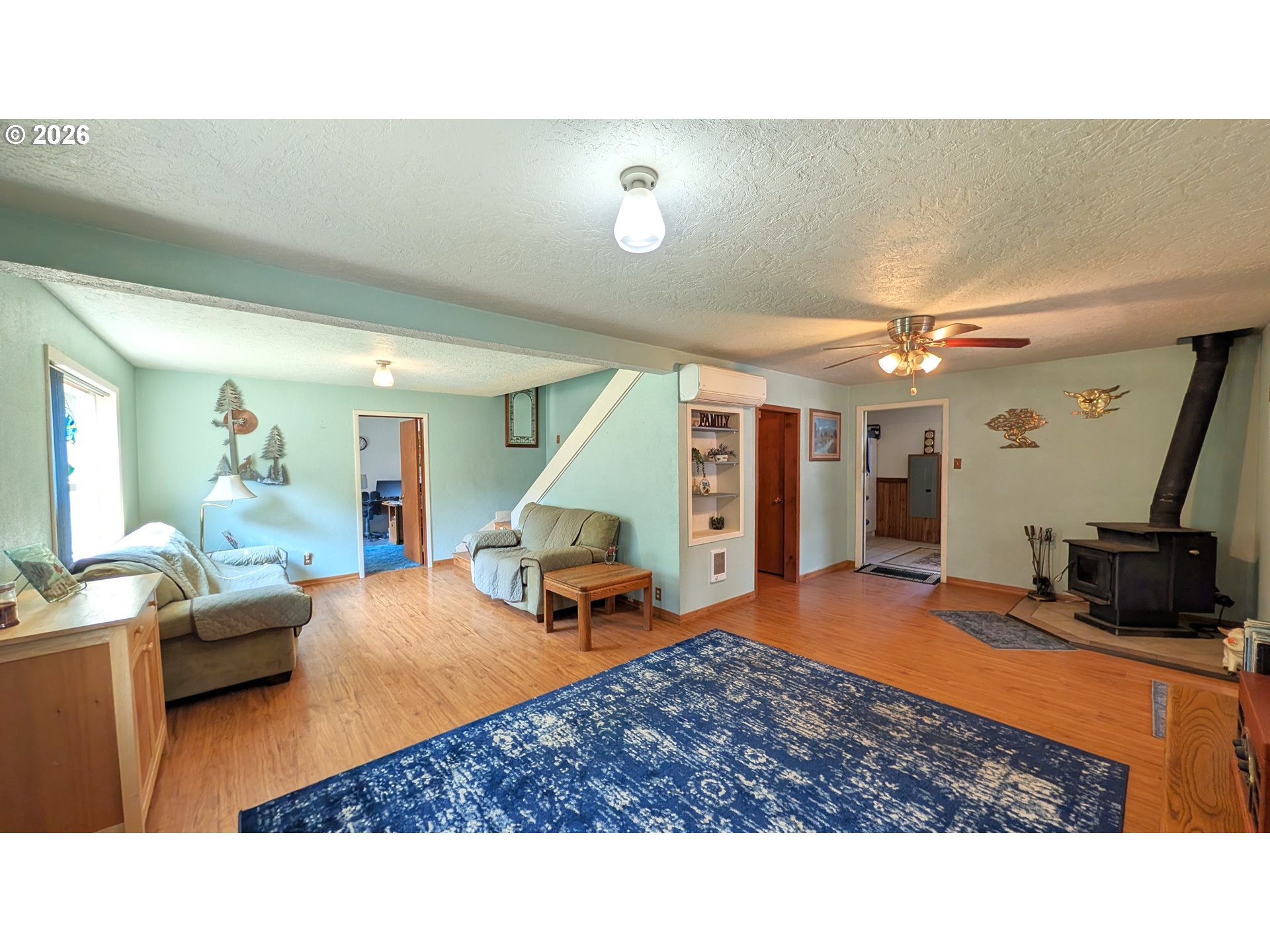 Property photo 5 of 37