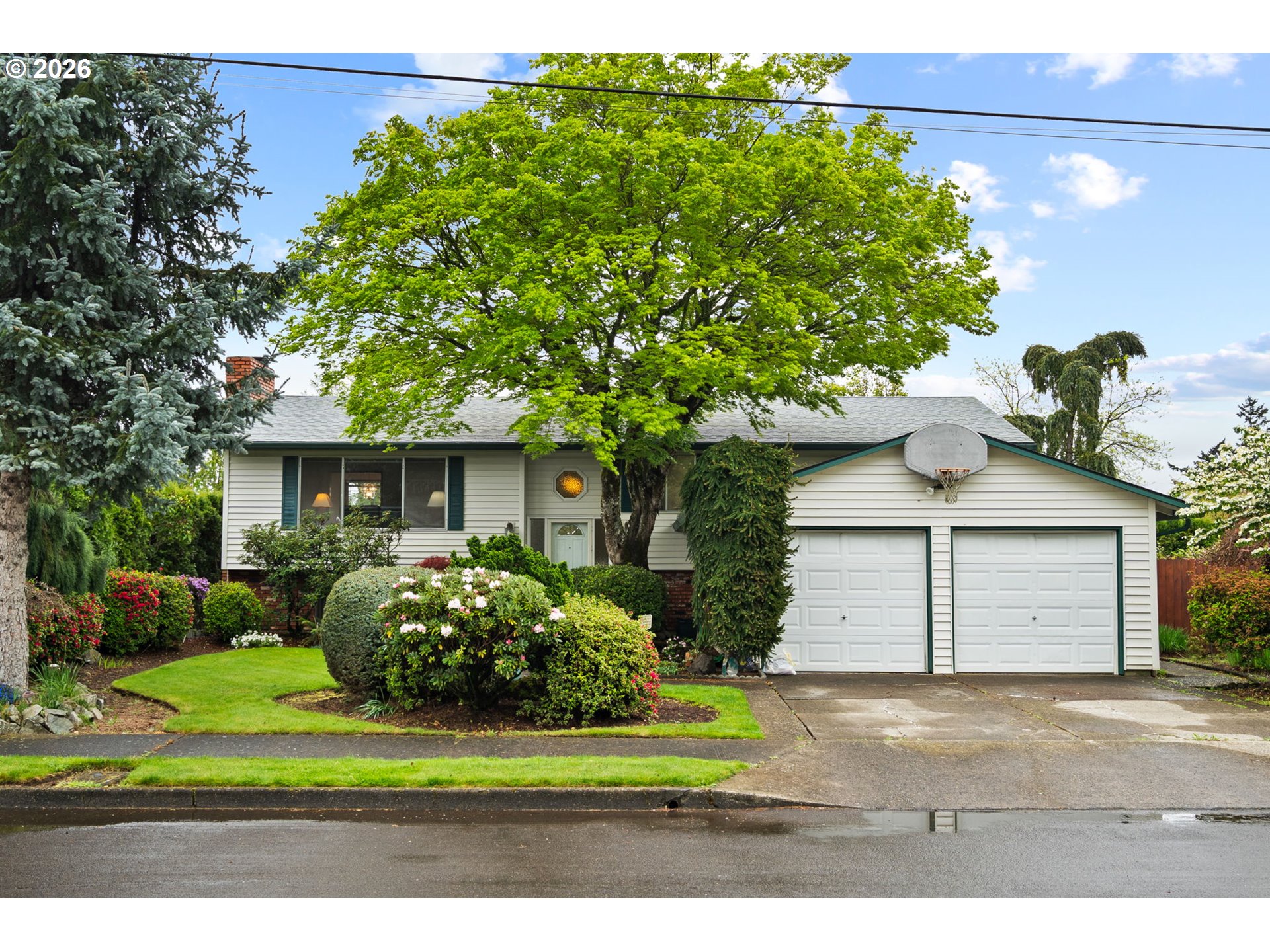 1355 OWL AVE, Woodburn, OR, 97071