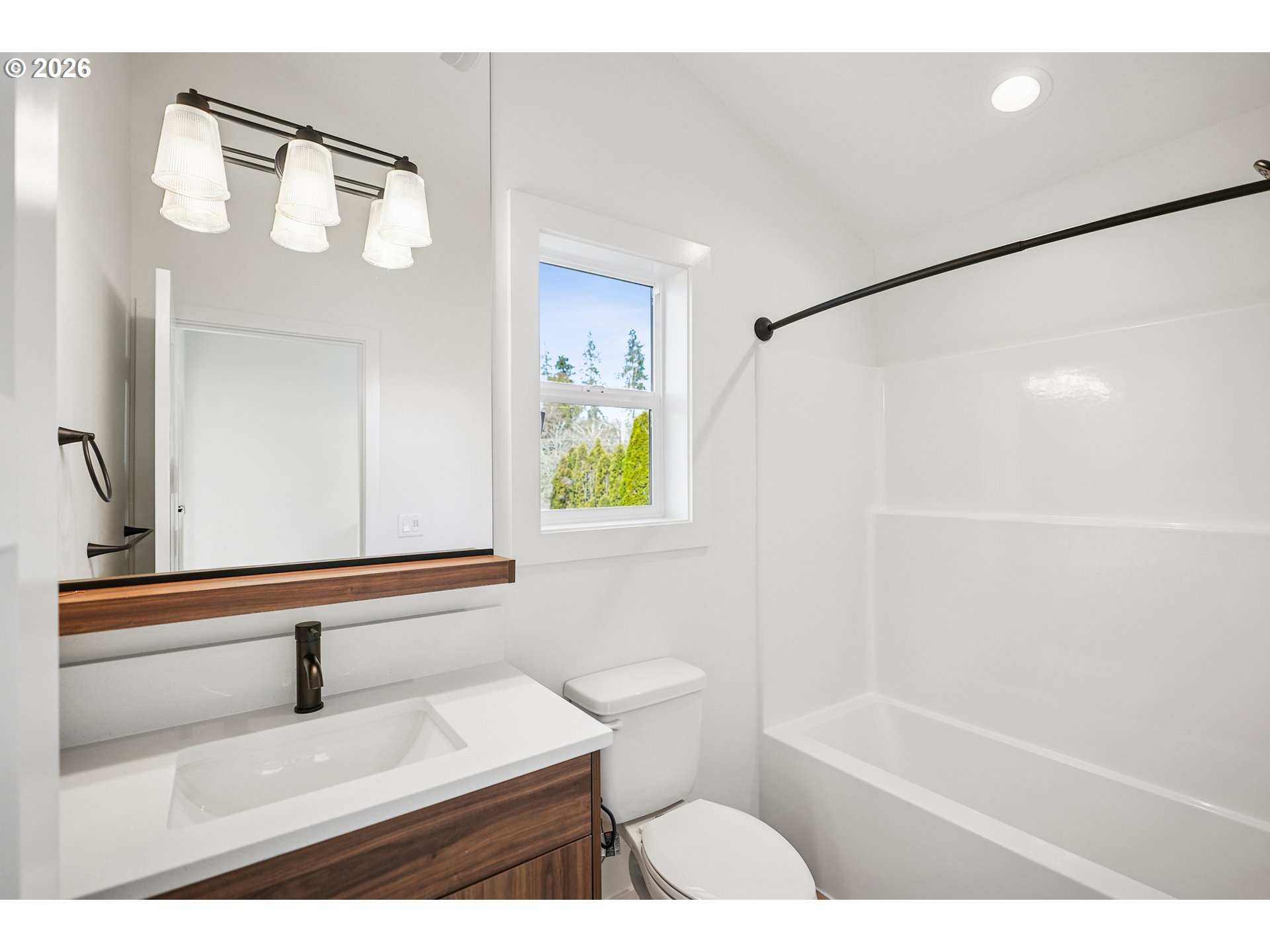 Photo #15: 464533277 Listing: Photo #15